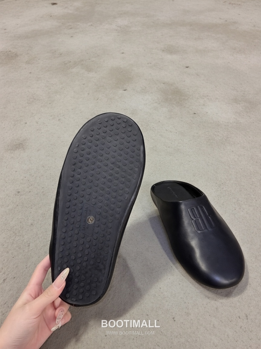 Balenciaga Pool Slide Sandals Black 발렌시아가 풀 슬라이드 샌들 블랙 7