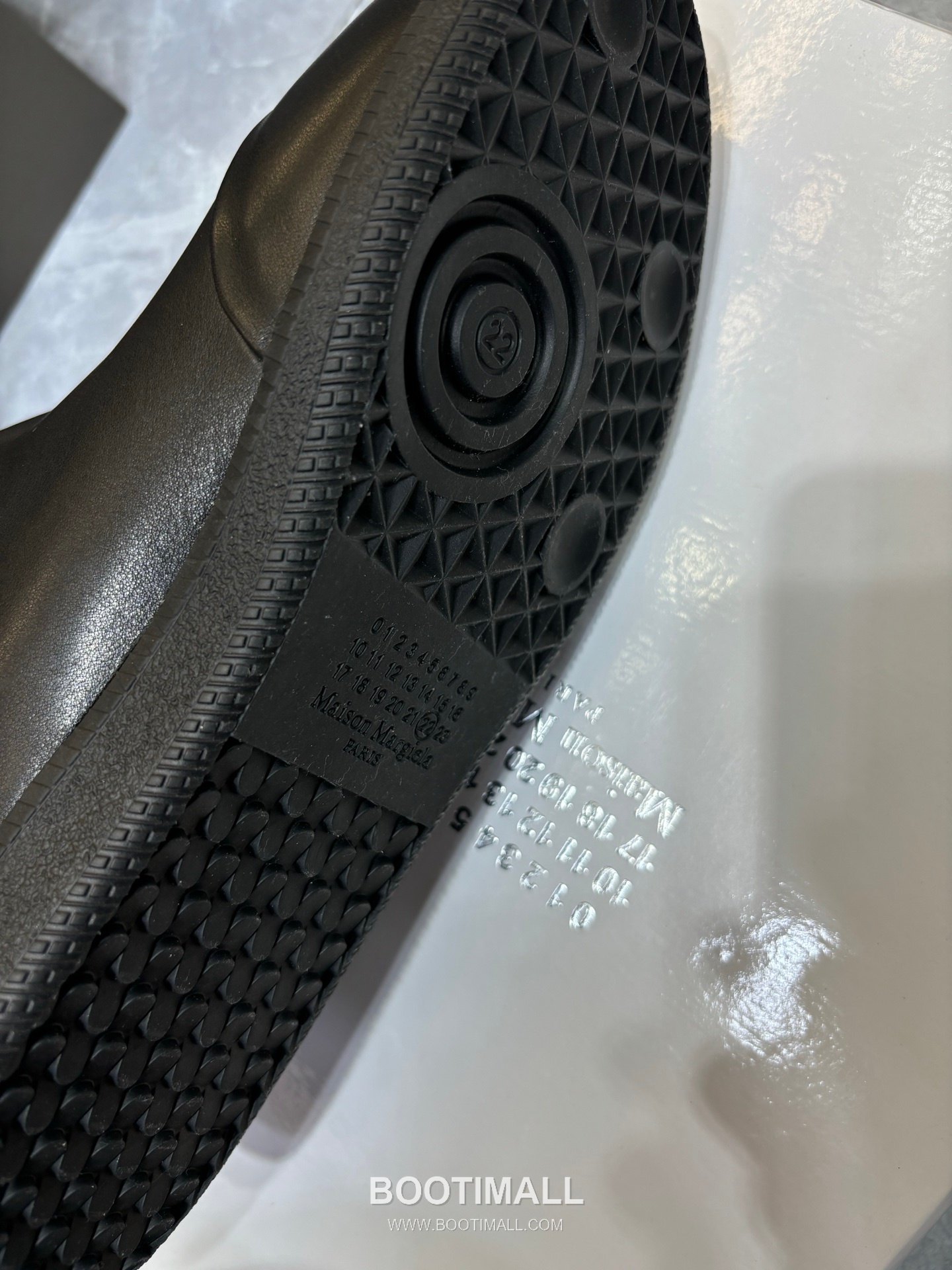 MM6 Maison Margiela Future Low Sneakers MM6 메종 마르지엘라 퓨처 로우 스니커즈 6