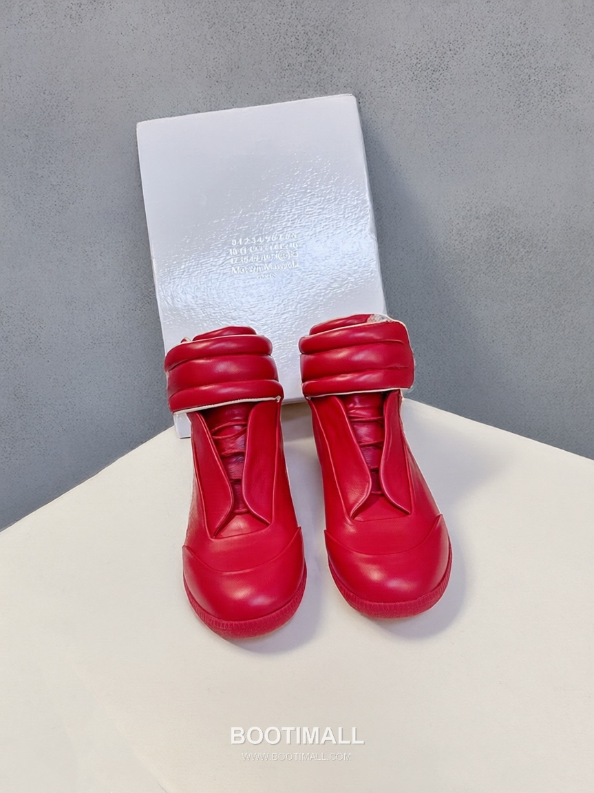 MM6 Maison Margiela Future Low Sneakers MM6 메종 마르지엘라 퓨처 로우 스니커즈 1