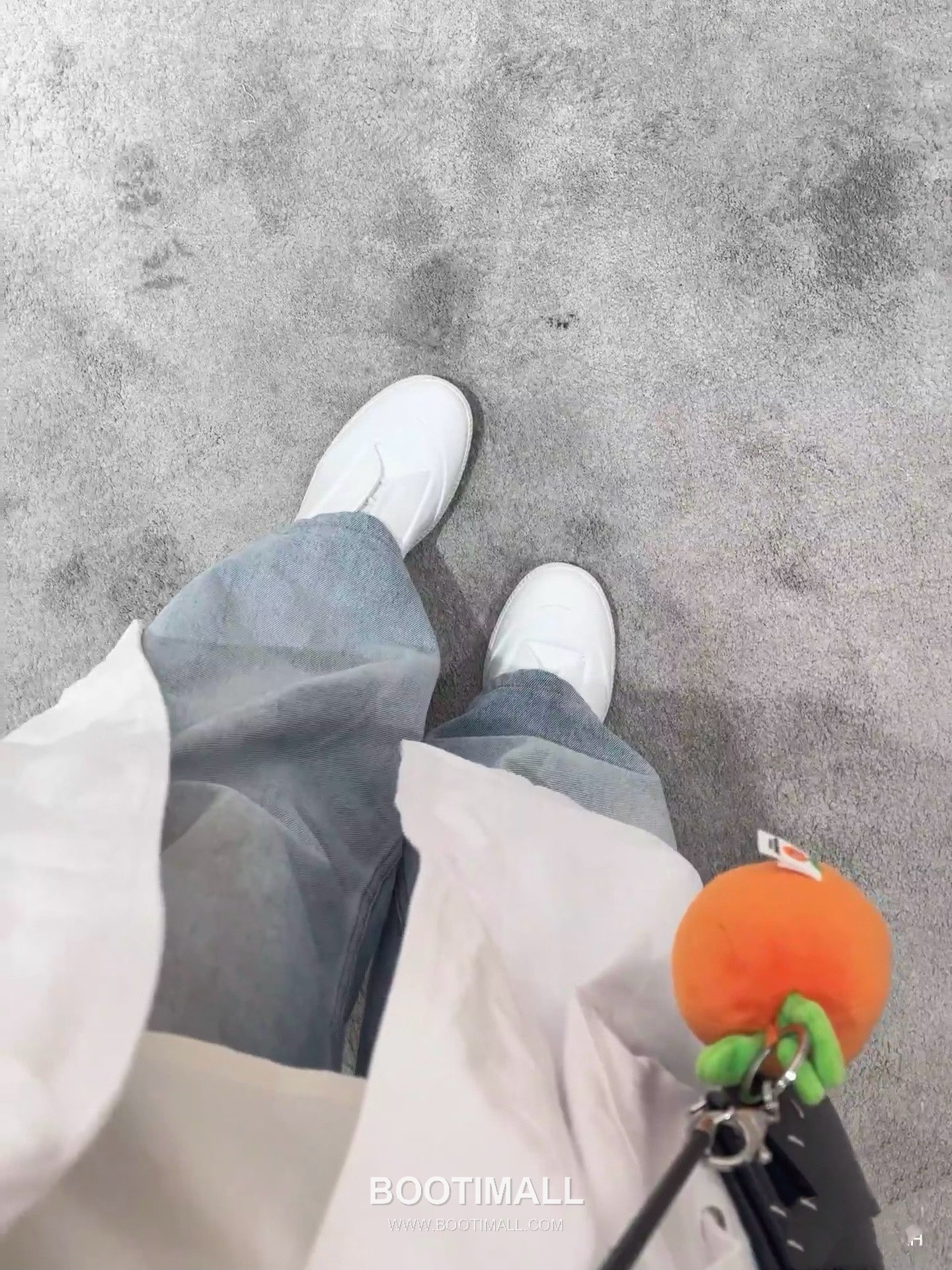 Maison Margiela Future Cowhide Black Sneakers 메종 마르지엘라 퓨처 소가죽 블랙 스니커즈 2