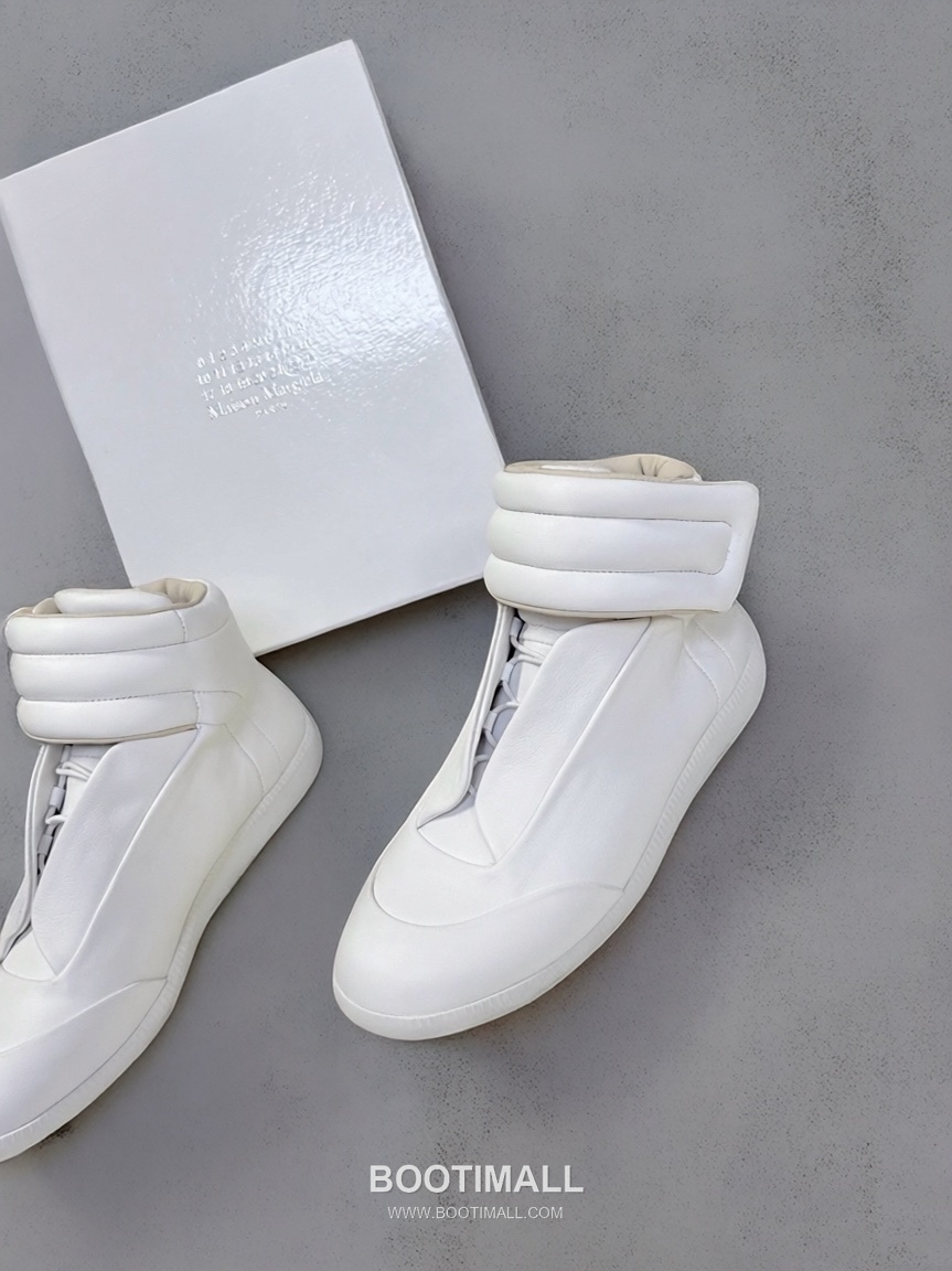 Maison Margiela Future Cowhide Black Sneakers 메종 마르지엘라 퓨처 소가죽 블랙 스니커즈 12