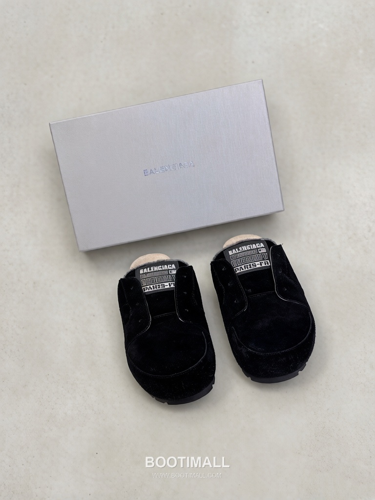 Balenciaga Fur Mule Sandals Black 발렌시아가 퍼 뮬 샌들 블랙 1
