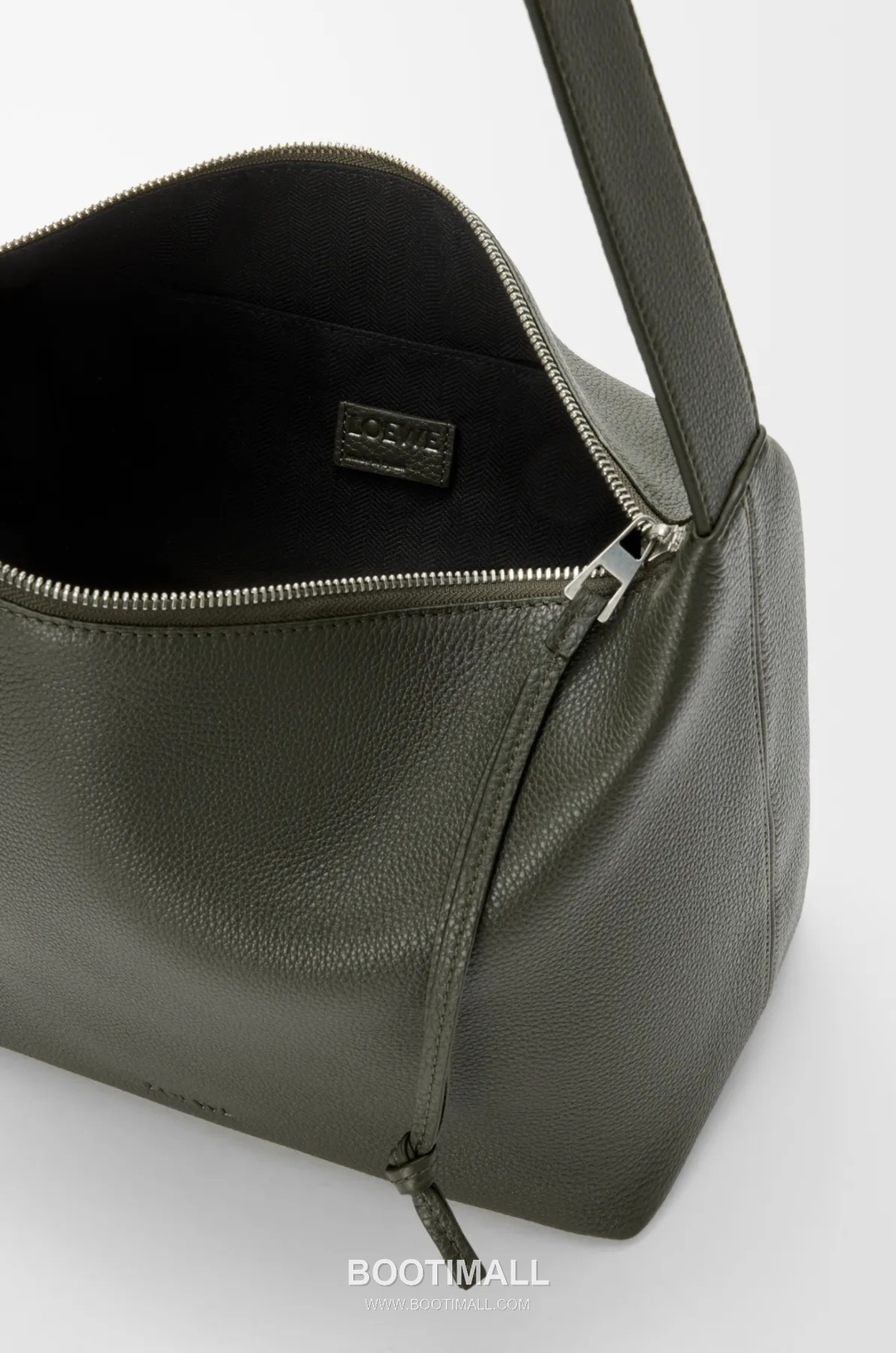 Loewe Loop Hobo 65256185 Grained Calfskin Shoulder Bag 로에베 루프 호보 65256185 그레인드 카프스킨 숄더백 29cm 7