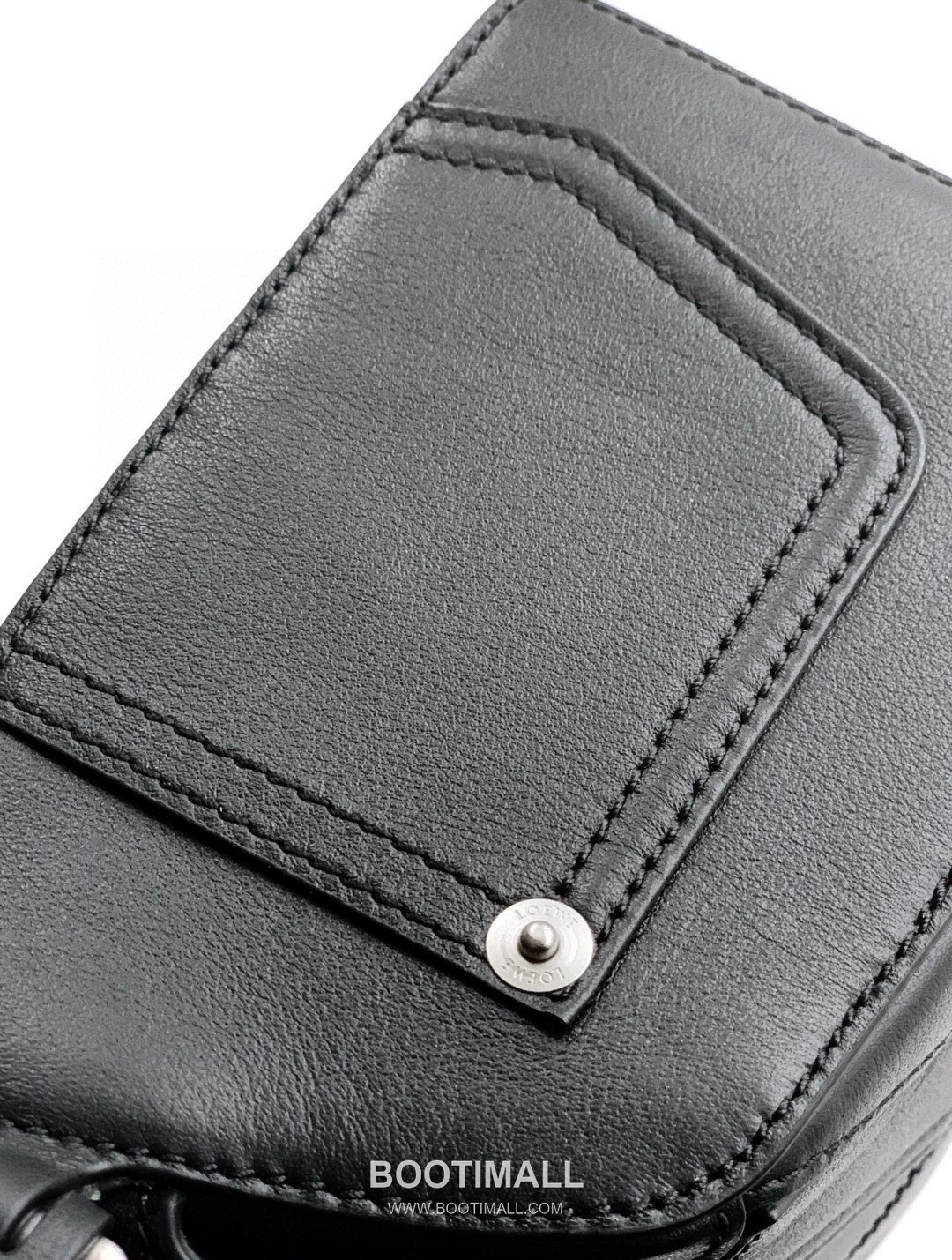 Loewe Panta Puzzle Small Shiny Calfskin Black Handbag 로에베 판타 퍼즐 스몰 052557100 샤이니 카프스킨 블랙 핸드백 24cm 17