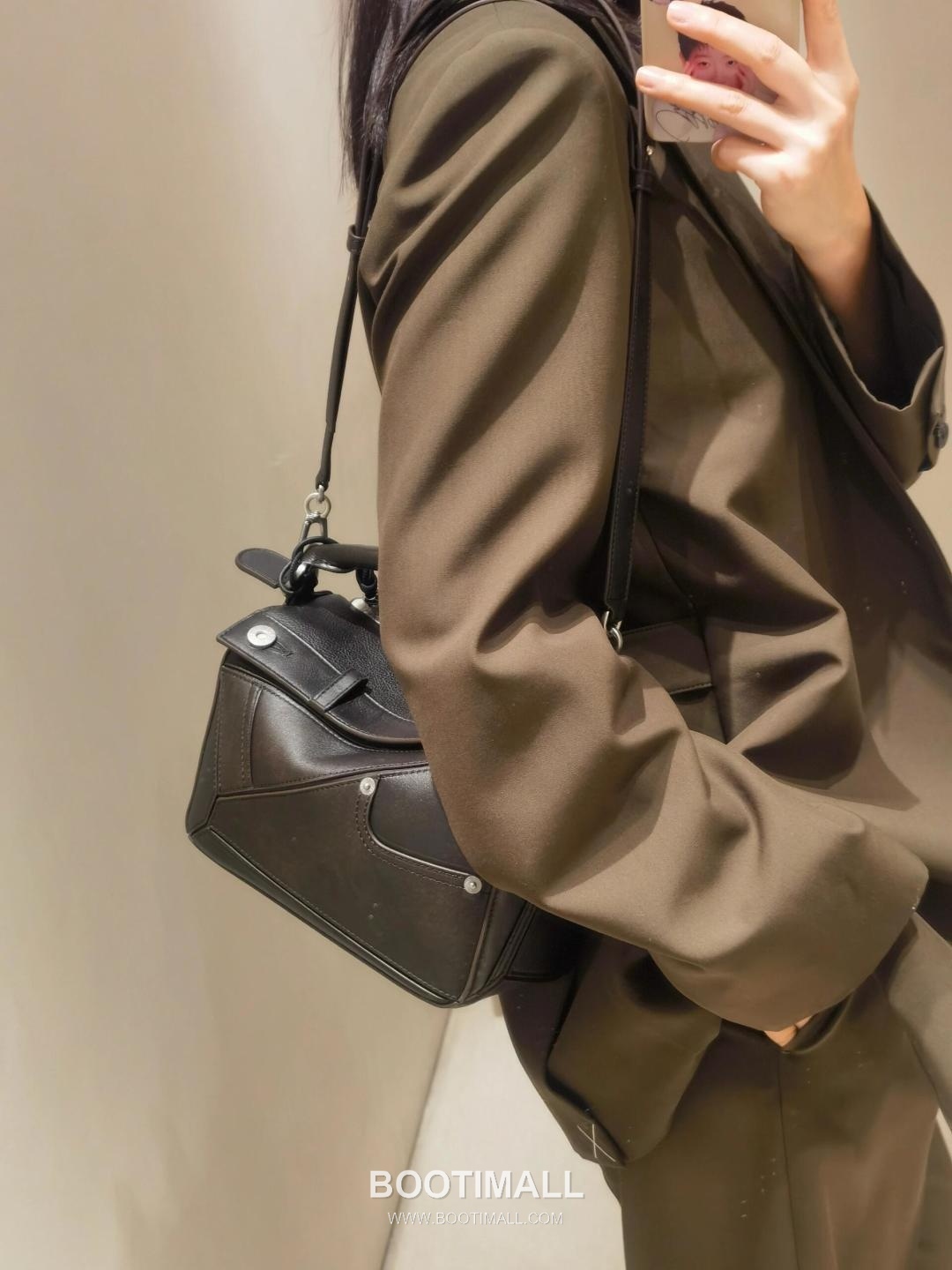 Loewe Panta Puzzle Small Shiny Calfskin Brown Handbag 로에베 판타 퍼즐 스몰 052557100 샤이니 카프스킨 브라운 핸드백 24cm 7