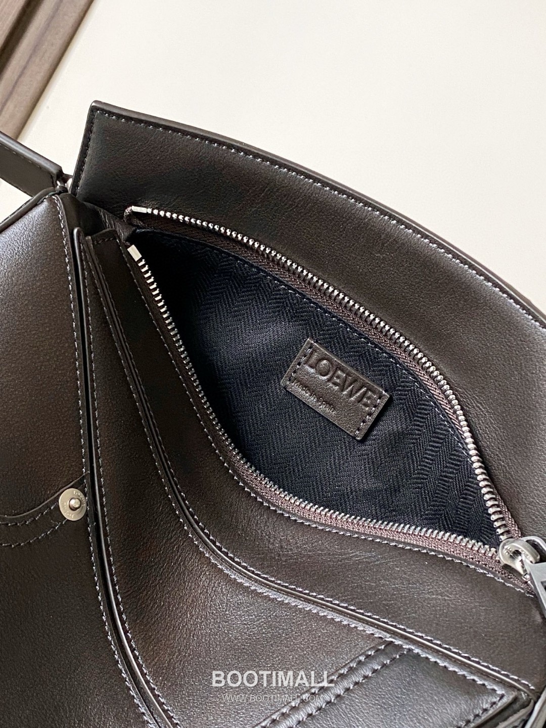 Loewe Panta Puzzle Small Shiny Calfskin Brown Handbag 로에베 판타 퍼즐 스몰 052557100 샤이니 카프스킨 브라운 핸드백 24cm 16