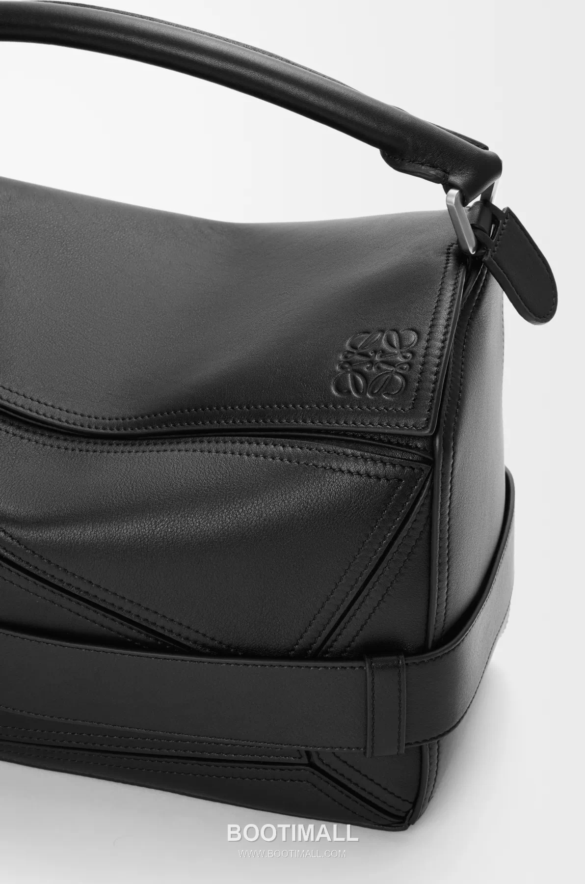 Loewe Puzzle Biker Large Shiny Calfskin Black Handbag 로에베 퍼즐 바이커 라지 652566115 샤이니 카프스킨 블랙 핸드백 33cm 8