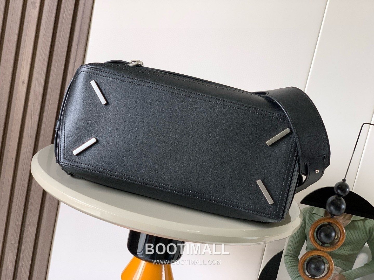 Loewe Puzzle Biker Large Shiny Calfskin Black Handbag 로에베 퍼즐 바이커 라지 652566115 샤이니 카프스킨 블랙 핸드백 33cm 12