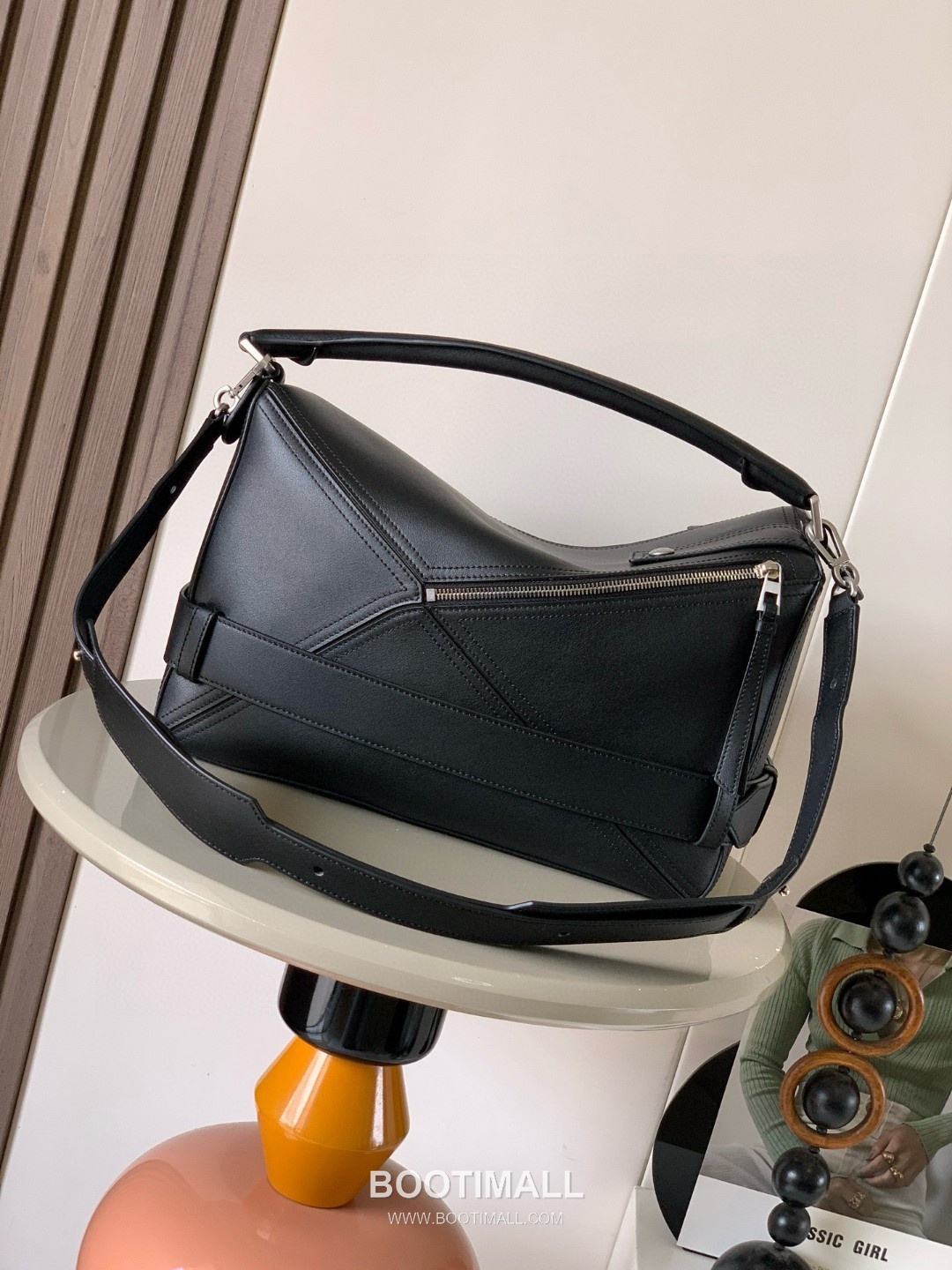 Loewe Puzzle Biker Large Shiny Calfskin Black Handbag 로에베 퍼즐 바이커 라지 652566115 샤이니 카프스킨 블랙 핸드백 33cm 13