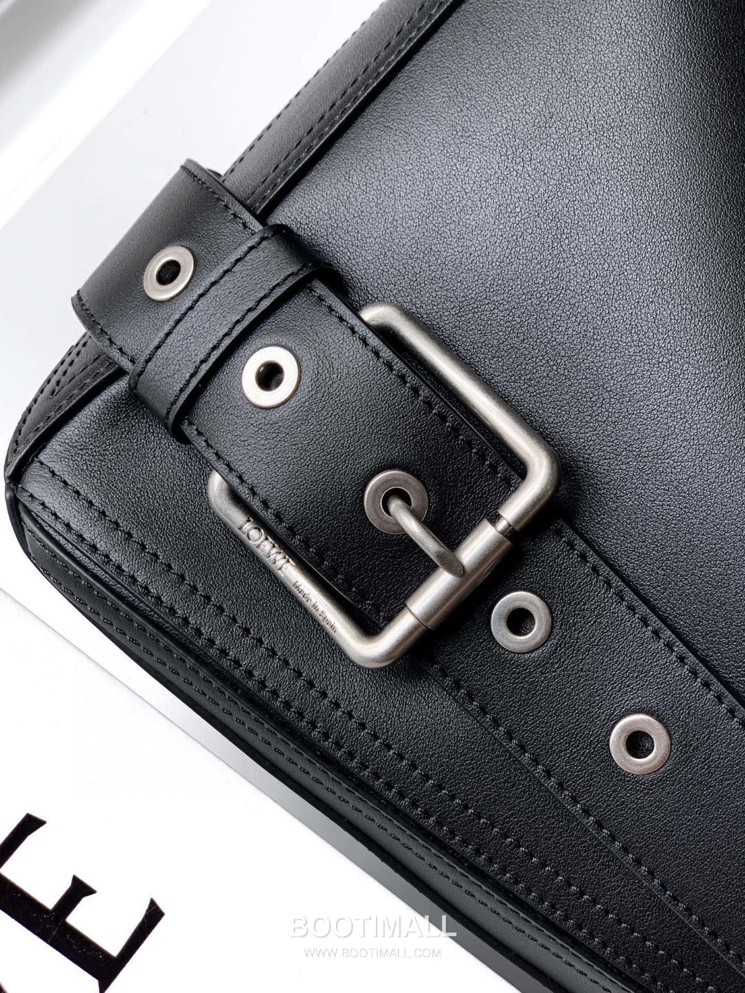 Loewe Puzzle Biker Large Shiny Calfskin Black Handbag 로에베 퍼즐 바이커 라지 652566115 샤이니 카프스킨 블랙 핸드백 33cm 14