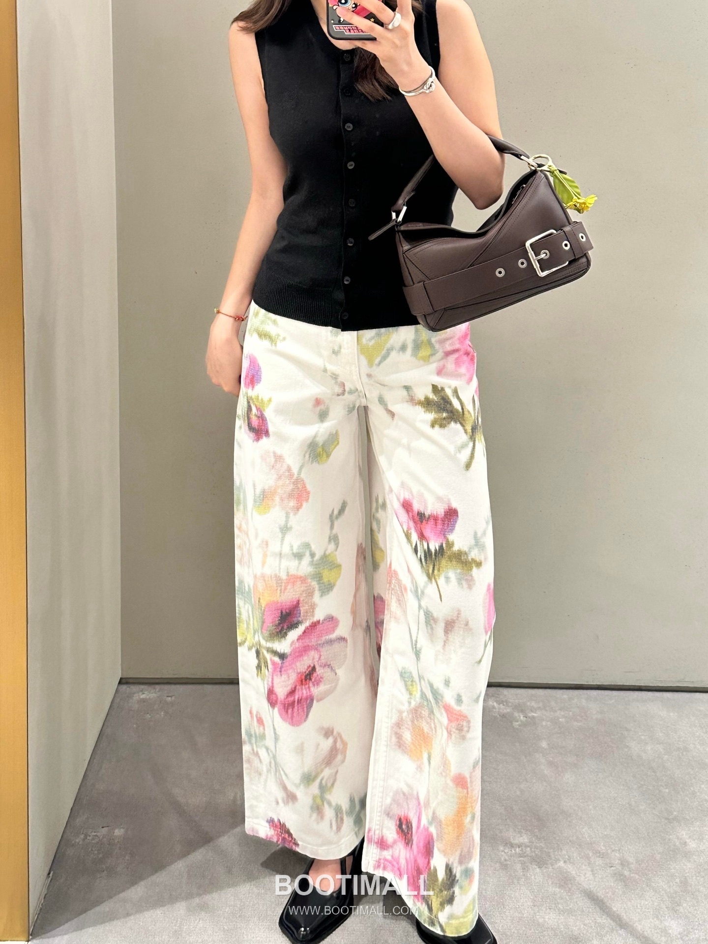 Loewe Puzzle Biker Large Shiny Calfskin Black Handbag 로에베 퍼즐 바이커 라지 652566115 샤이니 카프스킨 블랙 핸드백 33cm 5