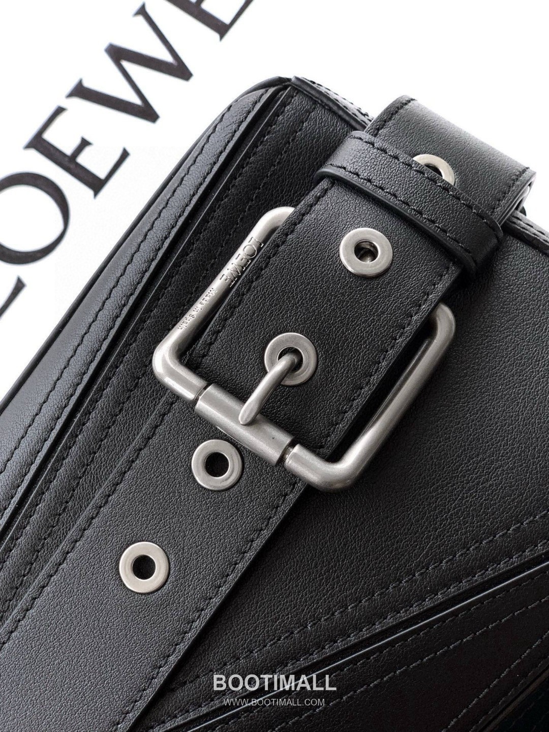 Loewe Puzzle Biker Small Glossy Calfskin Handbag 로에베 퍼즐 바이커 스몰 052517100 글로시 카프스킨 핸드백 24cm 12