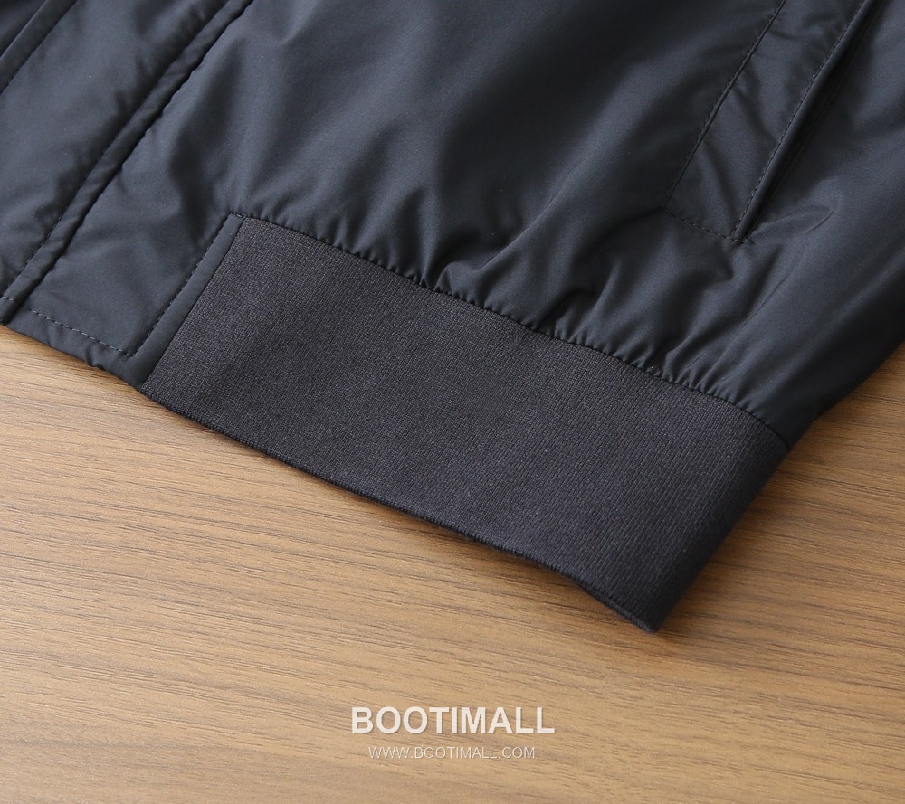 Brunello Cucinelli 2026SS Stand Collar Casual Jacket 브루넬로 쿠치넬리 2026SS 스탠드 카라 캐주얼 재킷 11