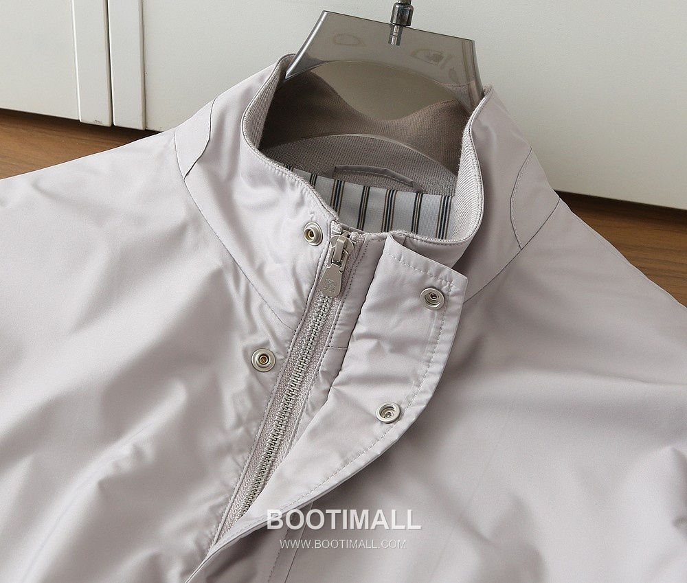 Brunello Cucinelli 2026SS Stand Collar Casual Jacket 브루넬로 쿠치넬리 2026SS 스탠드 카라 캐주얼 재킷 5