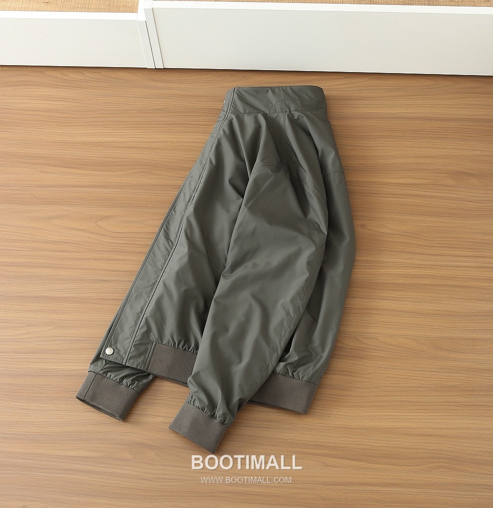 Brunello Cucinelli 2026SS Stand Collar Casual Jacket 브루넬로 쿠치넬리 2026SS 스탠드 카라 캐주얼 재킷 3