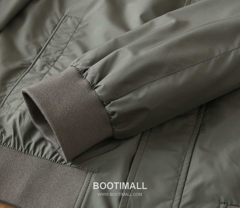 Brunello Cucinelli 2026SS Stand Collar Casual Jacket 브루넬로 쿠치넬리 2026SS 스탠드 카라 캐주얼 재킷 7