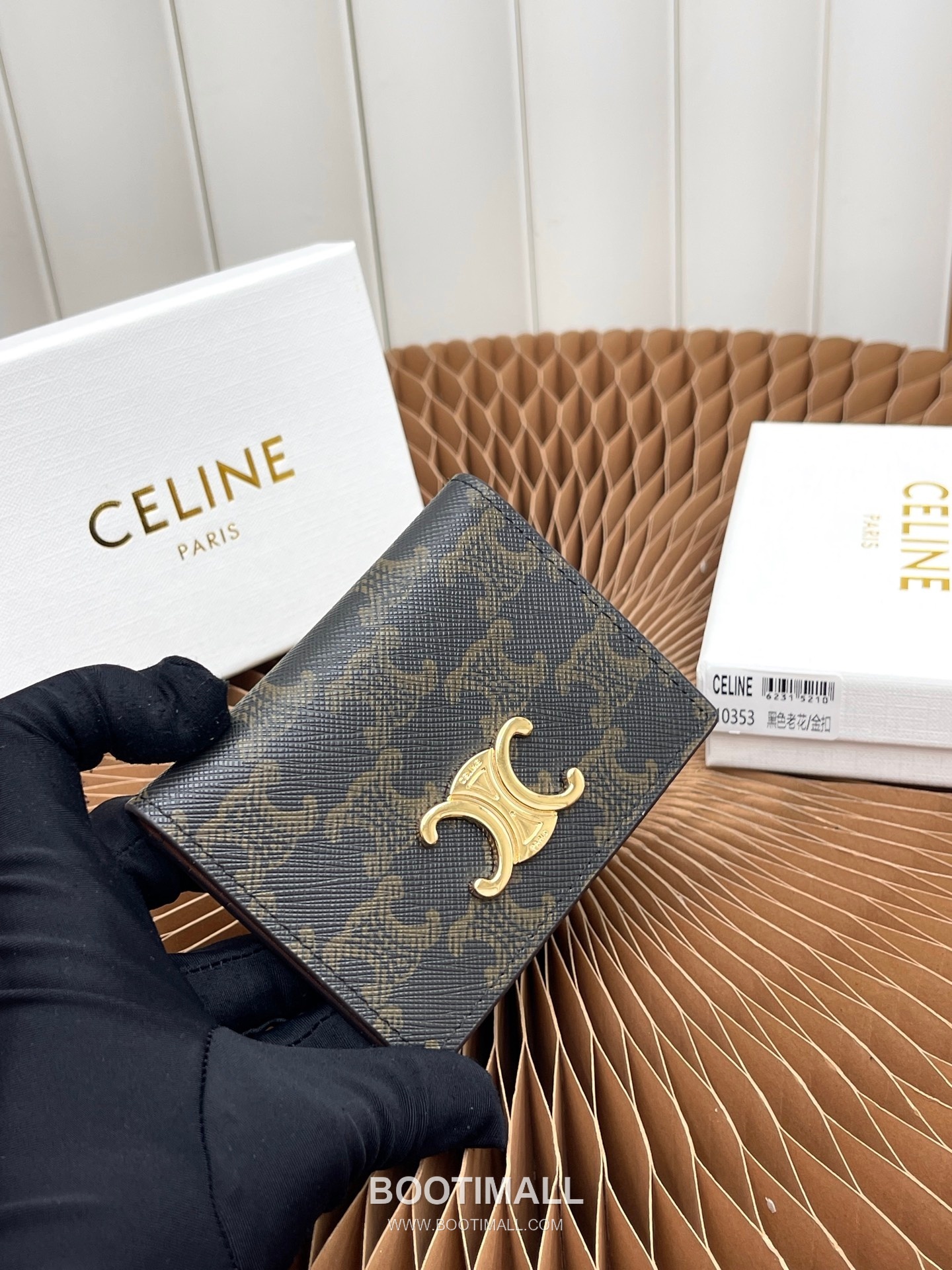 Celine Triomphe Bi-Fold Card Holder 셀린느 트리옹프 더블 폴드 카드홀더 10cm 3