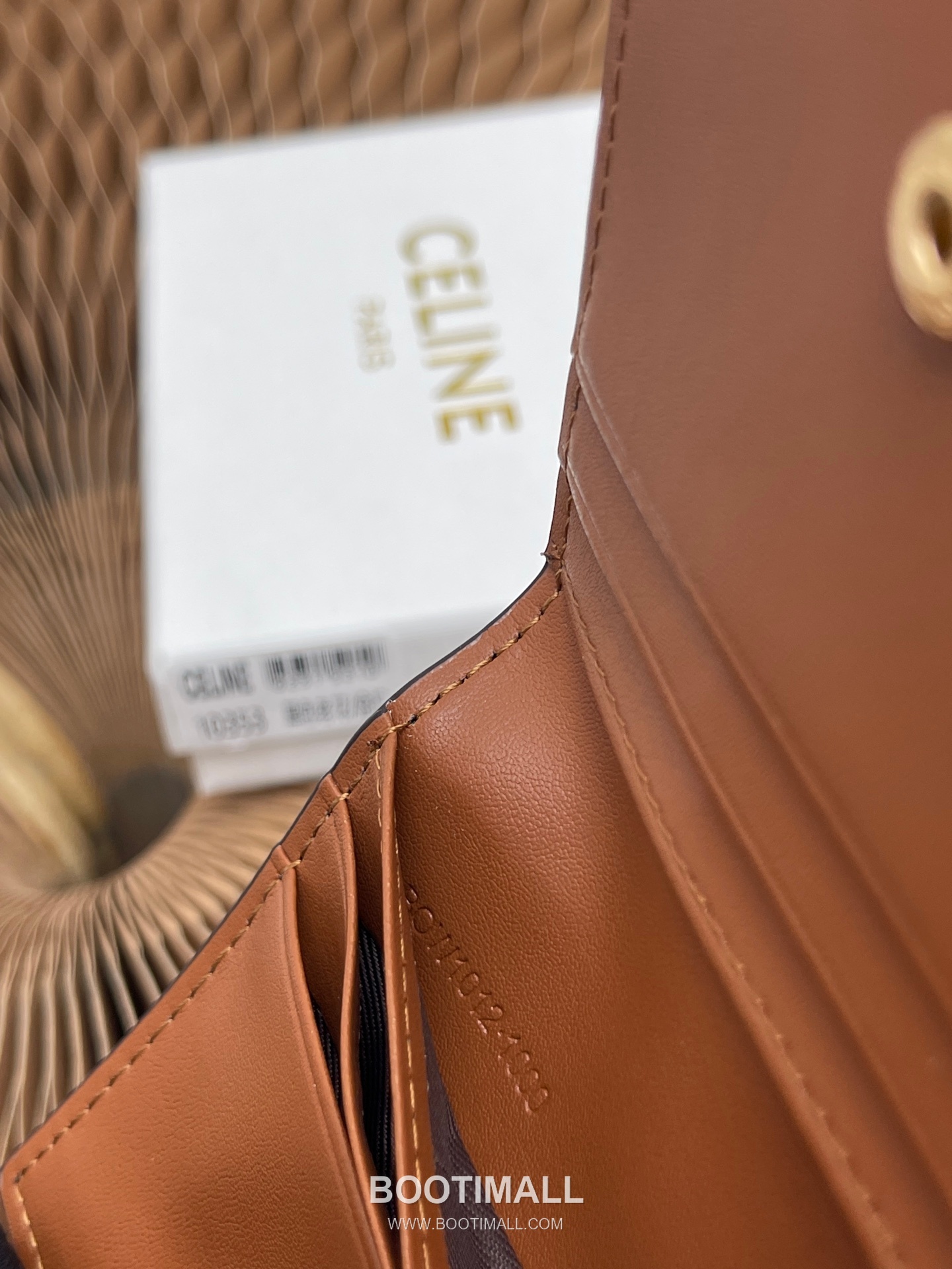 Celine Triomphe Bi-Fold Card Holder 셀린느 트리옹프 더블 폴드 카드홀더 10cm 9