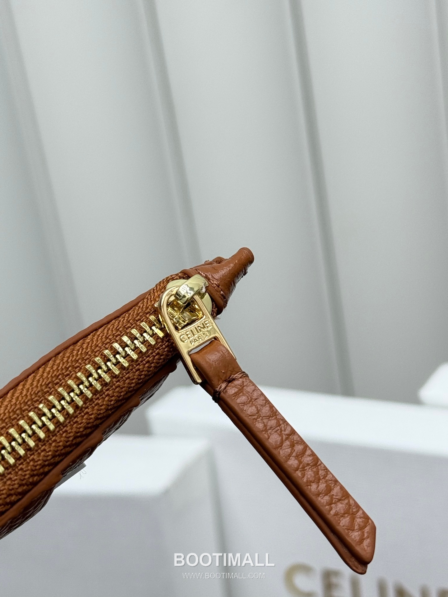 Celine Triomphe Long Zipped Card Holder 셀린느 트리옹프 롱 지퍼 카드홀더 L100854 13.5cm 9