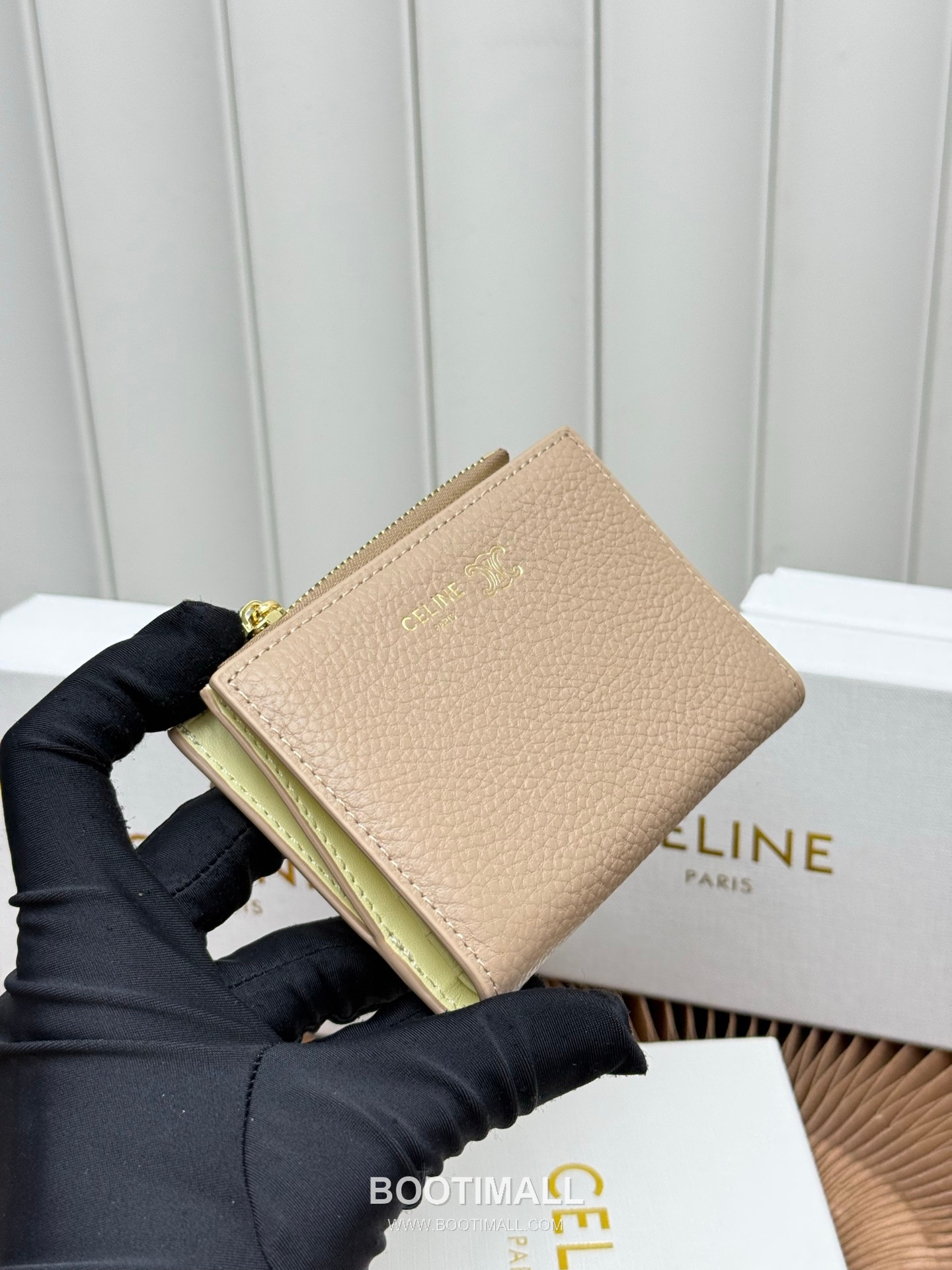 Celine Triomphe Small Wallet 셀린느 트리옹프 스몰 반지갑 L100254 10.5cm 3