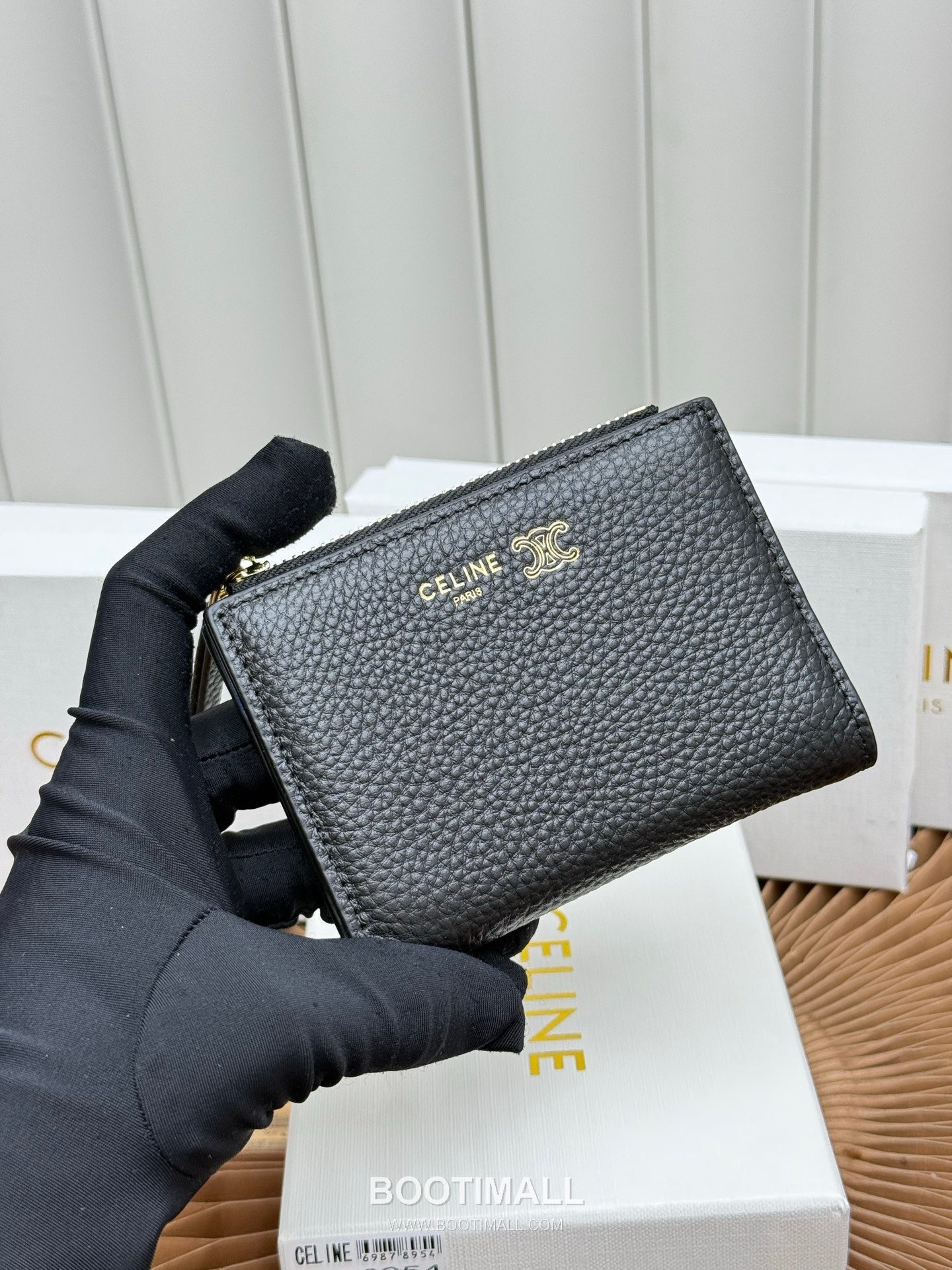 Celine Triomphe Small Wallet 셀린느 트리옹프 스몰 반지갑 L100254 10.5cm 2