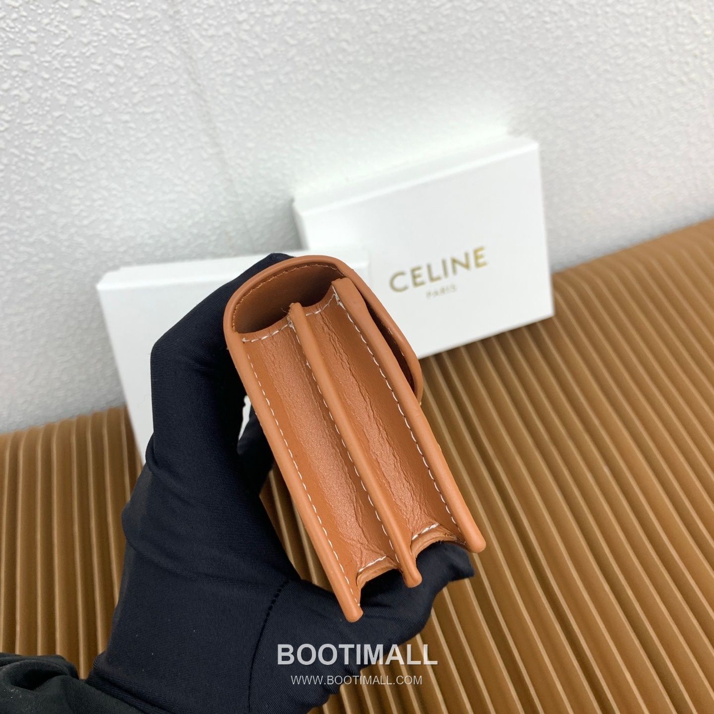 Celine Triomphe Glossy Calfskin Business Card Holder 셀린느 트리옹프 글로시 카프스킨 명함지갑 10062 10.5cm 5