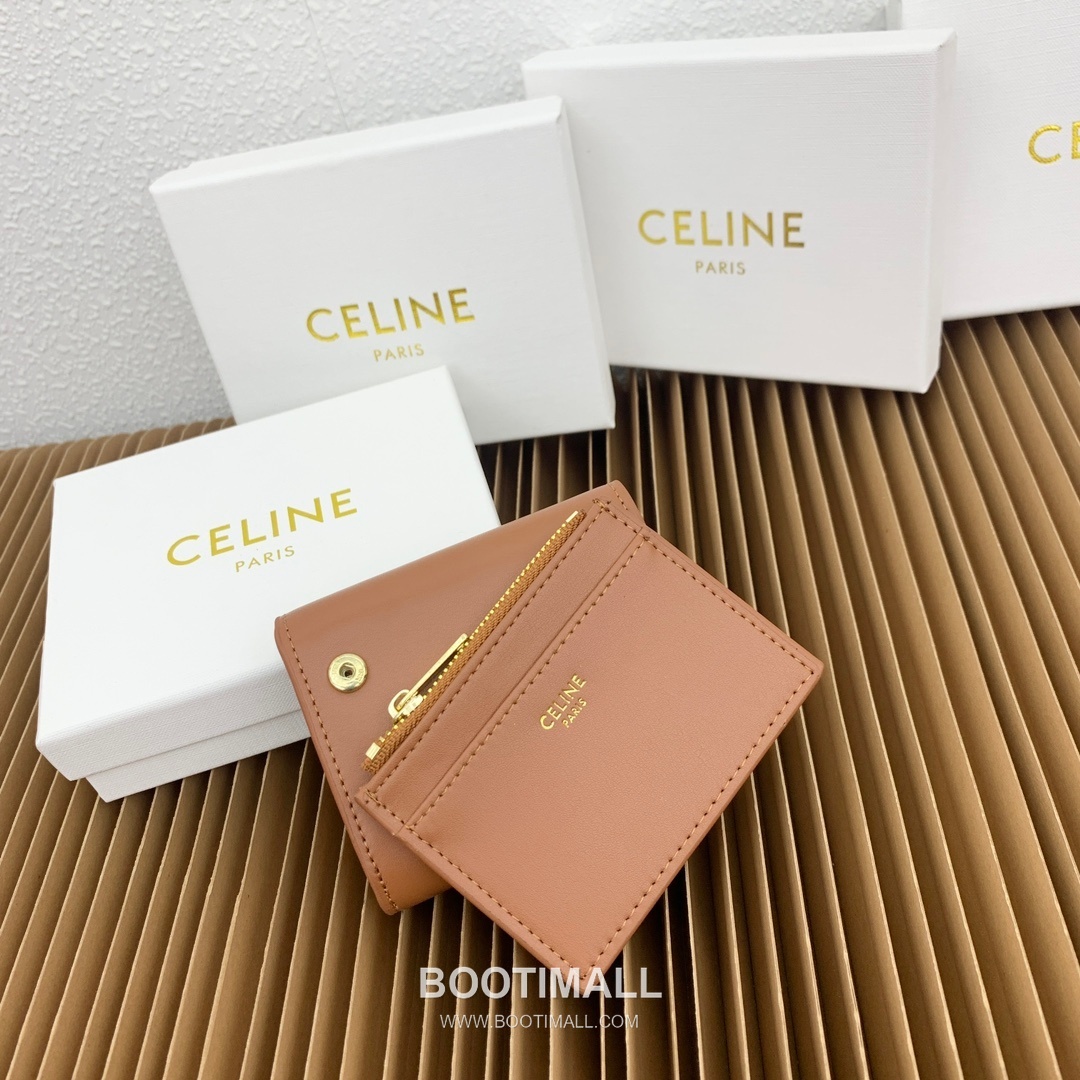 Celine Triomphe Glossy Calfskin Small Wallet with Coin Pouch 셀린느 트리옹프 글로시 카프스킨 스몰 지갑 16332 9.5cm 4