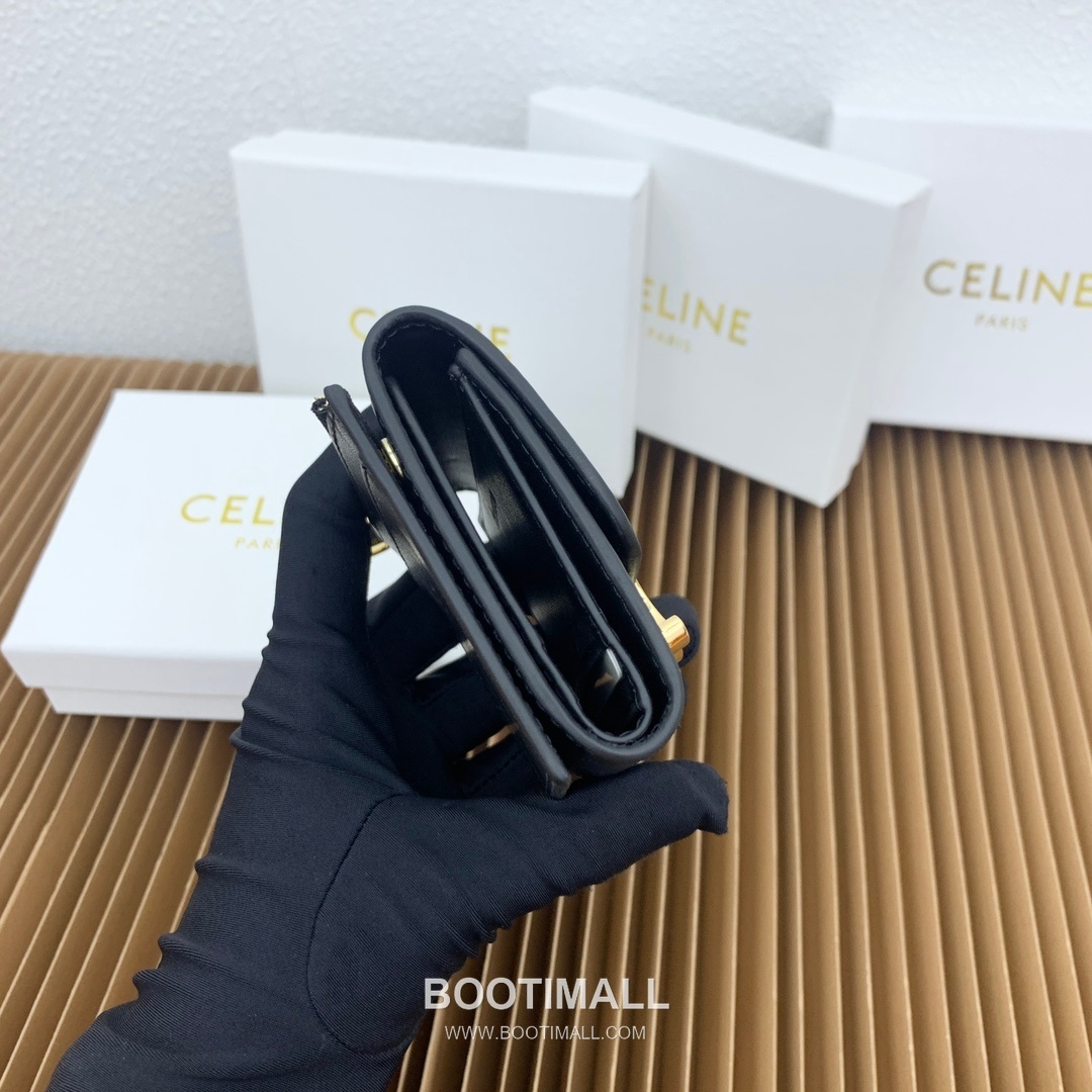 Celine Triomphe Glossy Calfskin Small Wallet with Coin Pouch 셀린느 트리옹프 글로시 카프스킨 스몰 지갑 16332 9.5cm 3