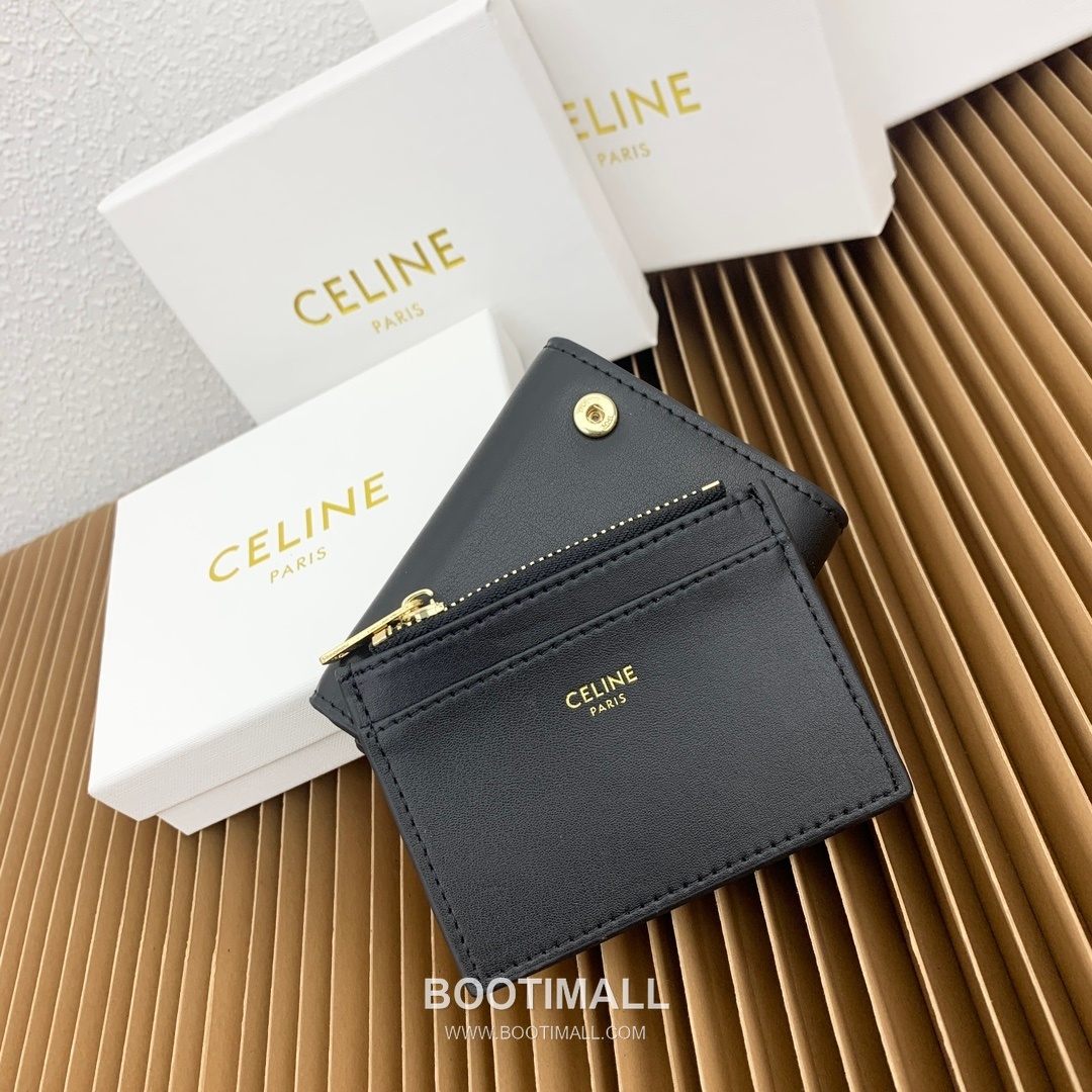 Celine Triomphe Glossy Calfskin Small Wallet with Coin Pouch 셀린느 트리옹프 글로시 카프스킨 스몰 지갑 16332 9.5cm 4