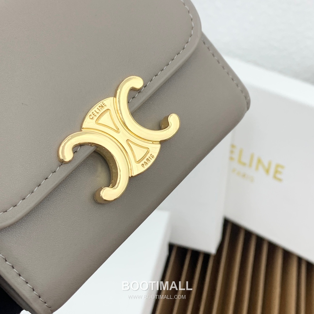 Celine Triomphe Canvas Small Wallet with Coin Pouch 셀린느 트리옹프 캔버스 스몰 지갑 16331 9.5cm 6