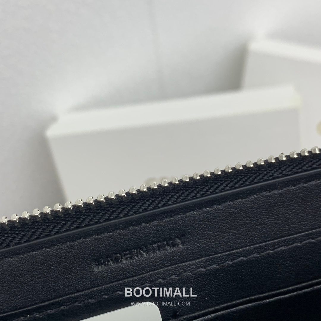Celine Grained Calfskin Large Zipped Wallet 셀린느 그레인드 카프스킨 라지 지퍼 지갑 10552 19cm 8