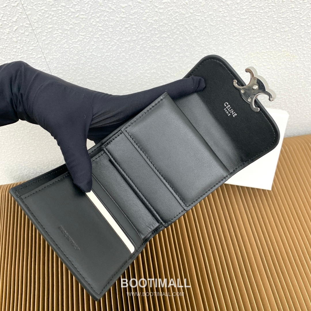 Celine Triomphe Small Flap Wallet in Glossy Lambskin 셀린느 트리옹프 글로시 램스킨 스몰 플랩 지갑 10783 10.5cm 7