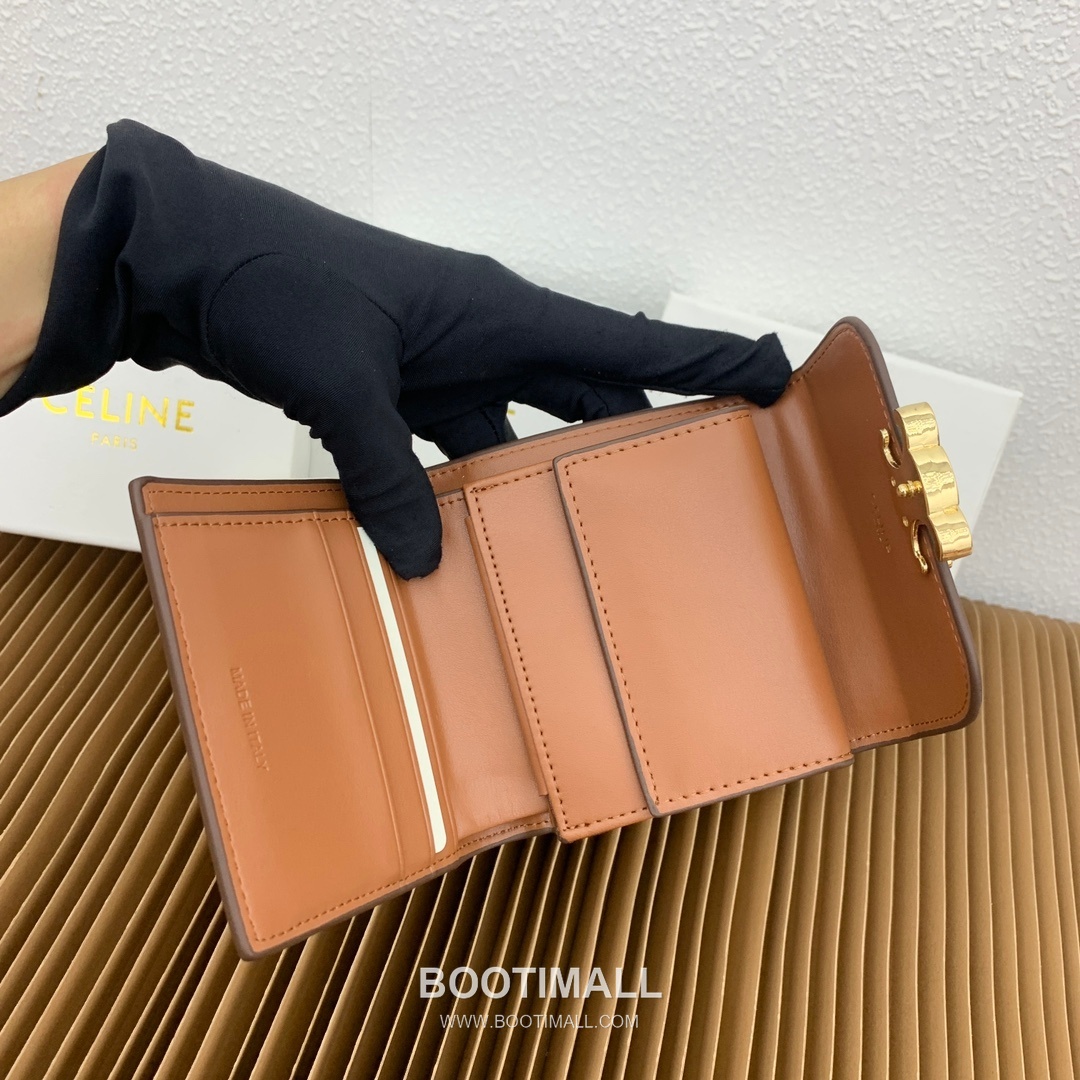 Celine Triomphe Small Wallet in Textile & Calfskin 셀린느 트리옹프 텍스타일 카프스킨 스몰 지갑 66885 10.5cm 6