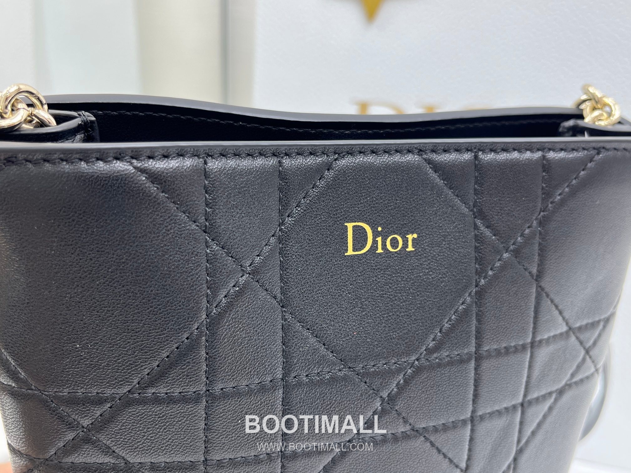 Dior Trianon Vertical Cannage Lambskin Chain Shoulder Bag 디올 트리아농 버티컬 까나쥬 램스킨 체인 숄더백 21cm 4