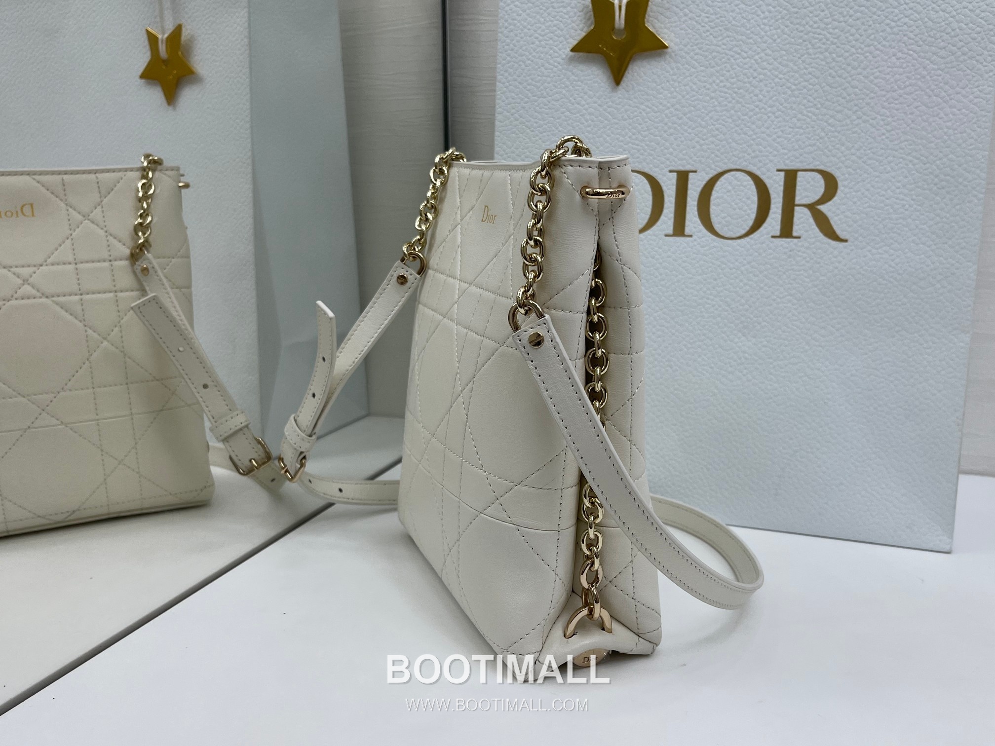 Dior Trianon Vertical Cannage Lambskin Chain Shoulder Bag 디올 트리아농 버티컬 까나쥬 램스킨 체인 숄더백 21cm 4