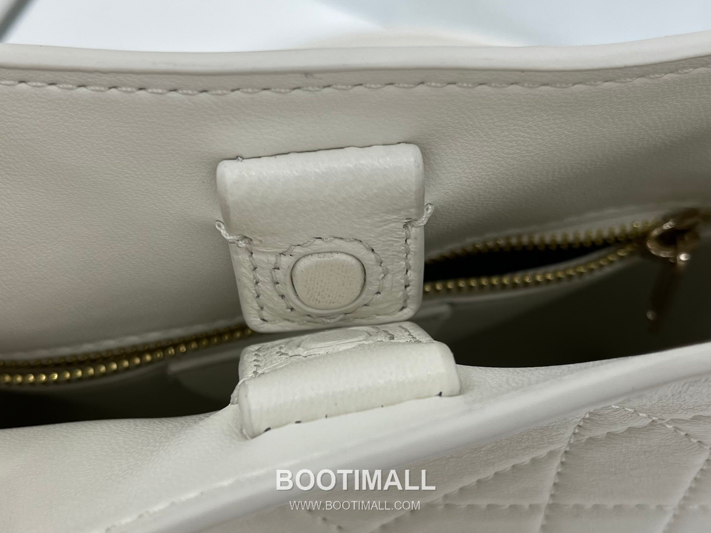 Dior Trianon Vertical Cannage Lambskin Chain Shoulder Bag 디올 트리아농 버티컬 까나쥬 램스킨 체인 숄더백 21cm 8