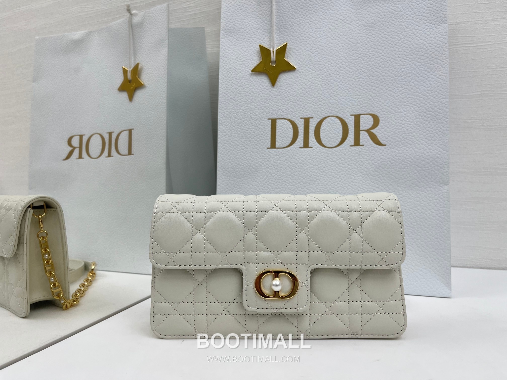 Dior Jolie Mini Cannage Lambskin Chain Flap Bag 디올 졸리 미니 까나쥬 램스킨 체인 플랩백 S3117 21cm 2