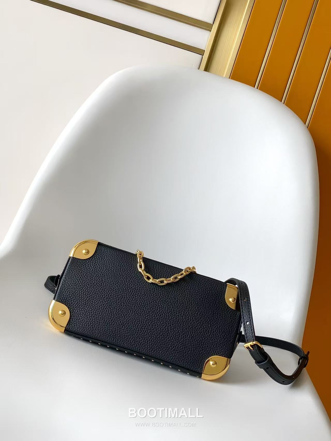 Louis Vuitton Alma BB Monogram Canvas Top Handle Bag 루이비통 알마 BB 모노그램 캔버스 토트백 M29445 24cm 4