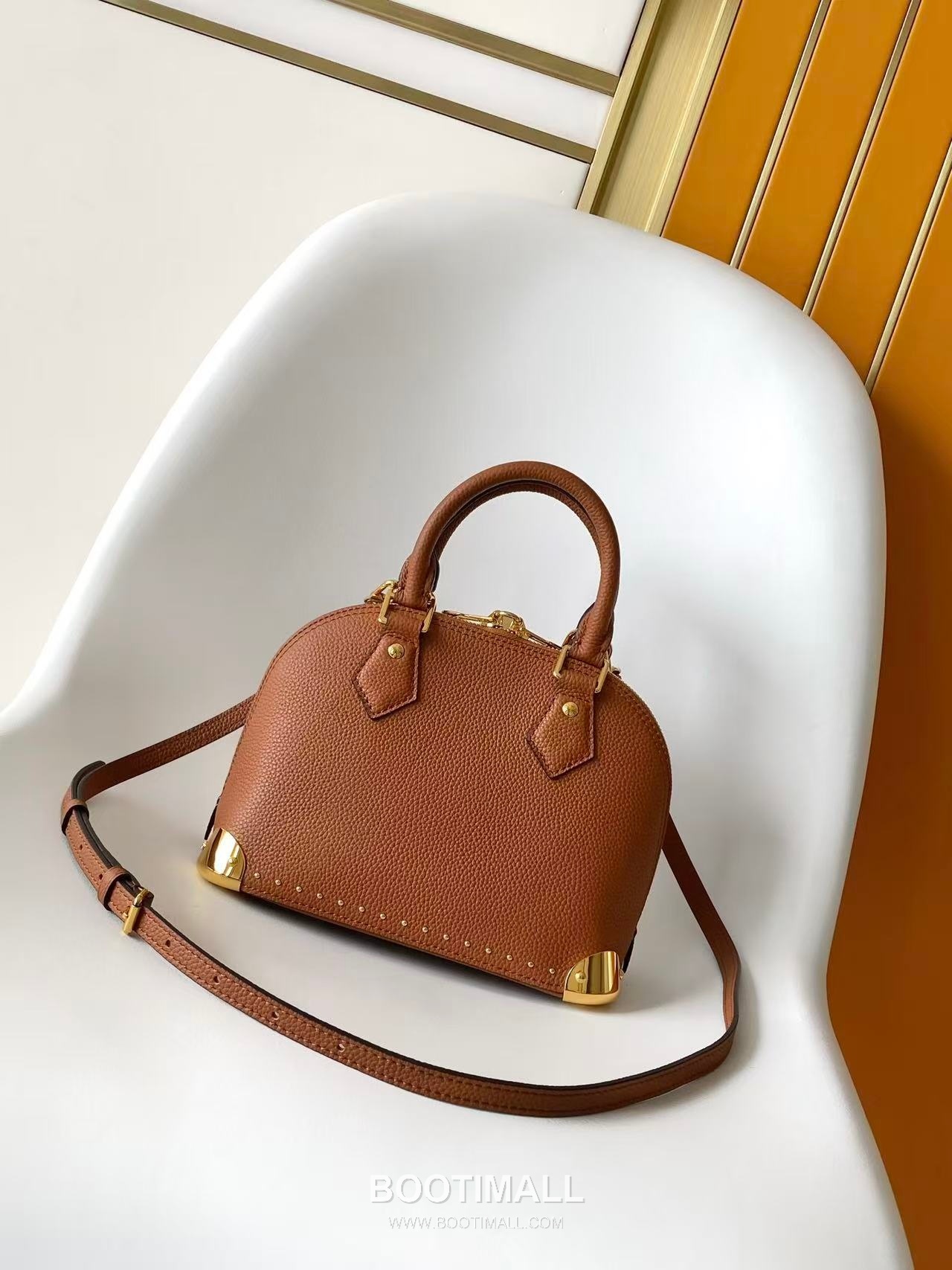 Louis Vuitton Alma BB Monogram Canvas Top Handle Bag 루이비통 알마 BB 모노그램 캔버스 토트백 M29445 24cm 3