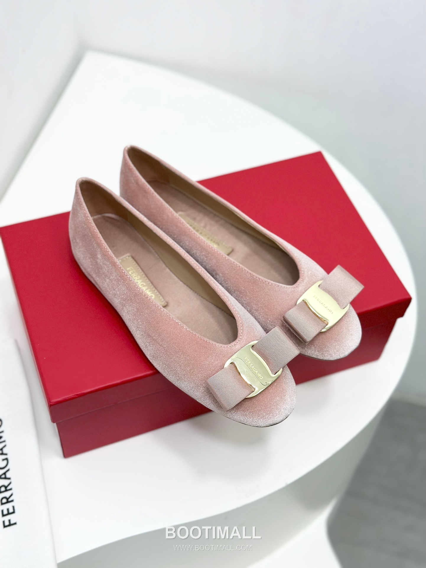 Salvatore Ferragamo Vara Bow Nappa Leather Ballet Flats 살바토레 페라가모 바라 리본 나파 레더 발레리나 플랫 504845 3cm 4