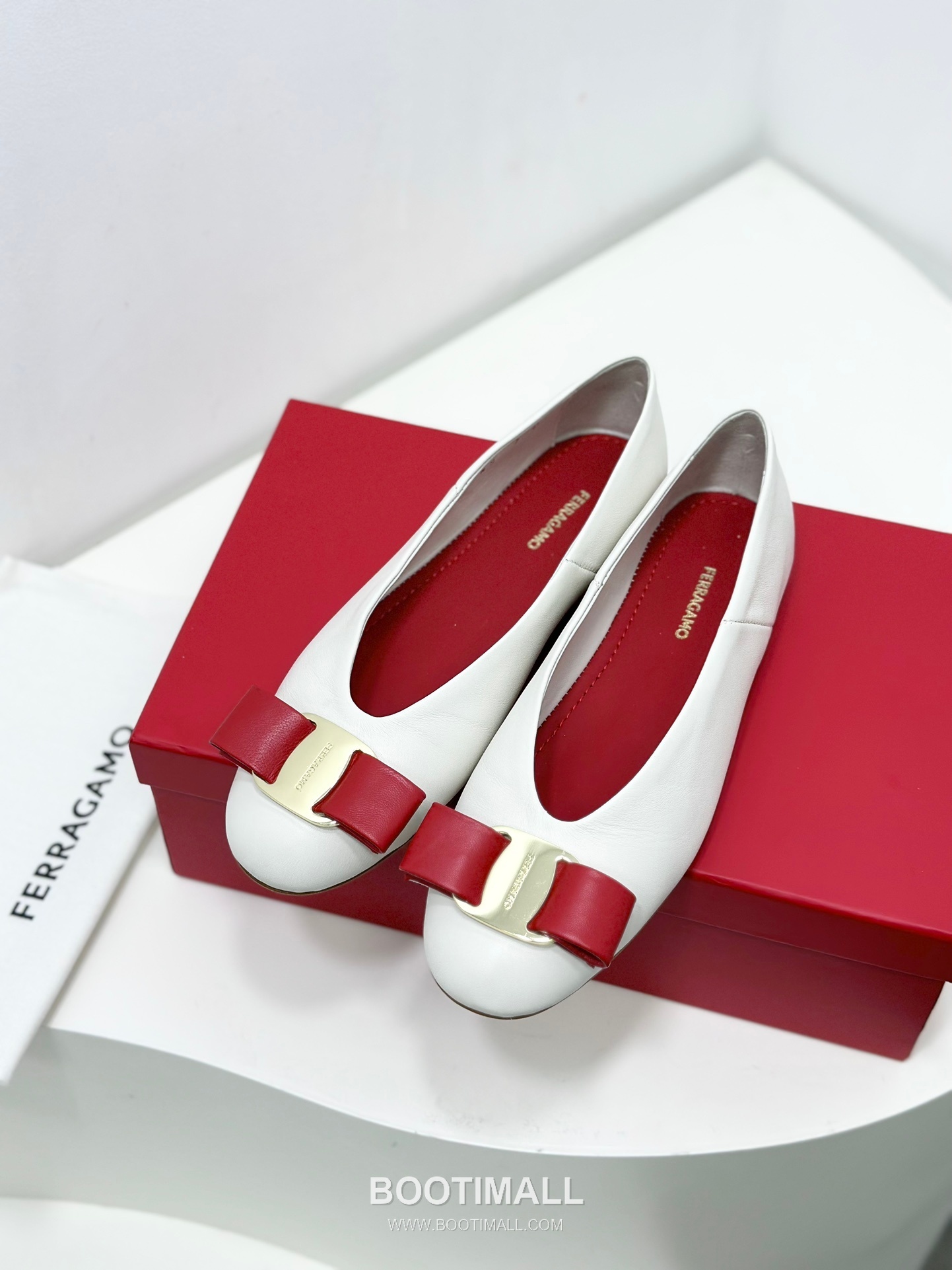 Salvatore Ferragamo Vara Bow Nappa Leather Ballet Flats 살바토레 페라가모 바라 리본 나파 레더 발레리나 플랫 504845 3cm 2