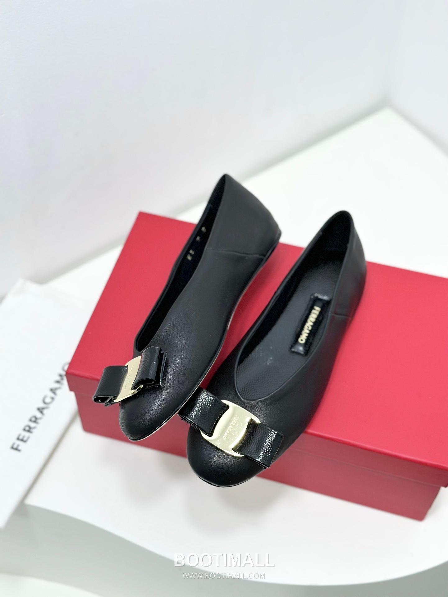 Salvatore Ferragamo Vara Bow Nappa Leather Ballet Flats 살바토레 페라가모 바라 리본 나파 레더 발레리나 플랫 504845 3cm 3