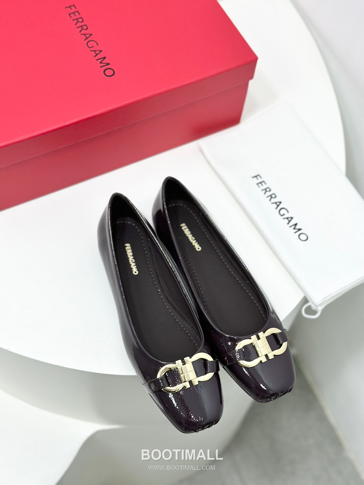 Salvatore Ferragamo Gancini Patent Leather Ballet Flats 살바토레 페라가모 간치니 페이턴트 레더 발레리나 플랫 454039 2cm 1