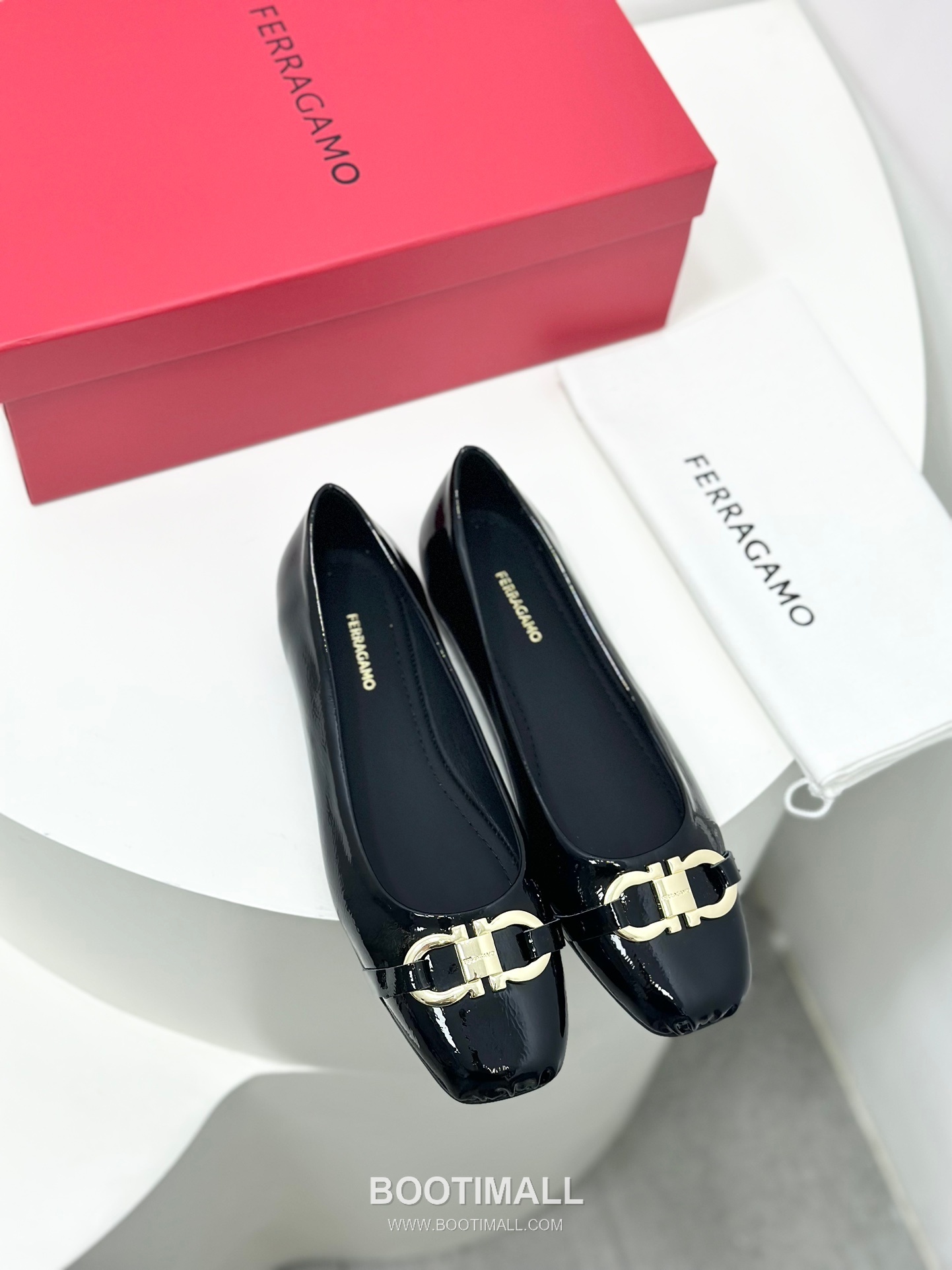 Salvatore Ferragamo Gancini Patent Leather Ballet Flats 살바토레 페라가모 간치니 페이턴트 레더 발레리나 플랫 454039 2cm 1