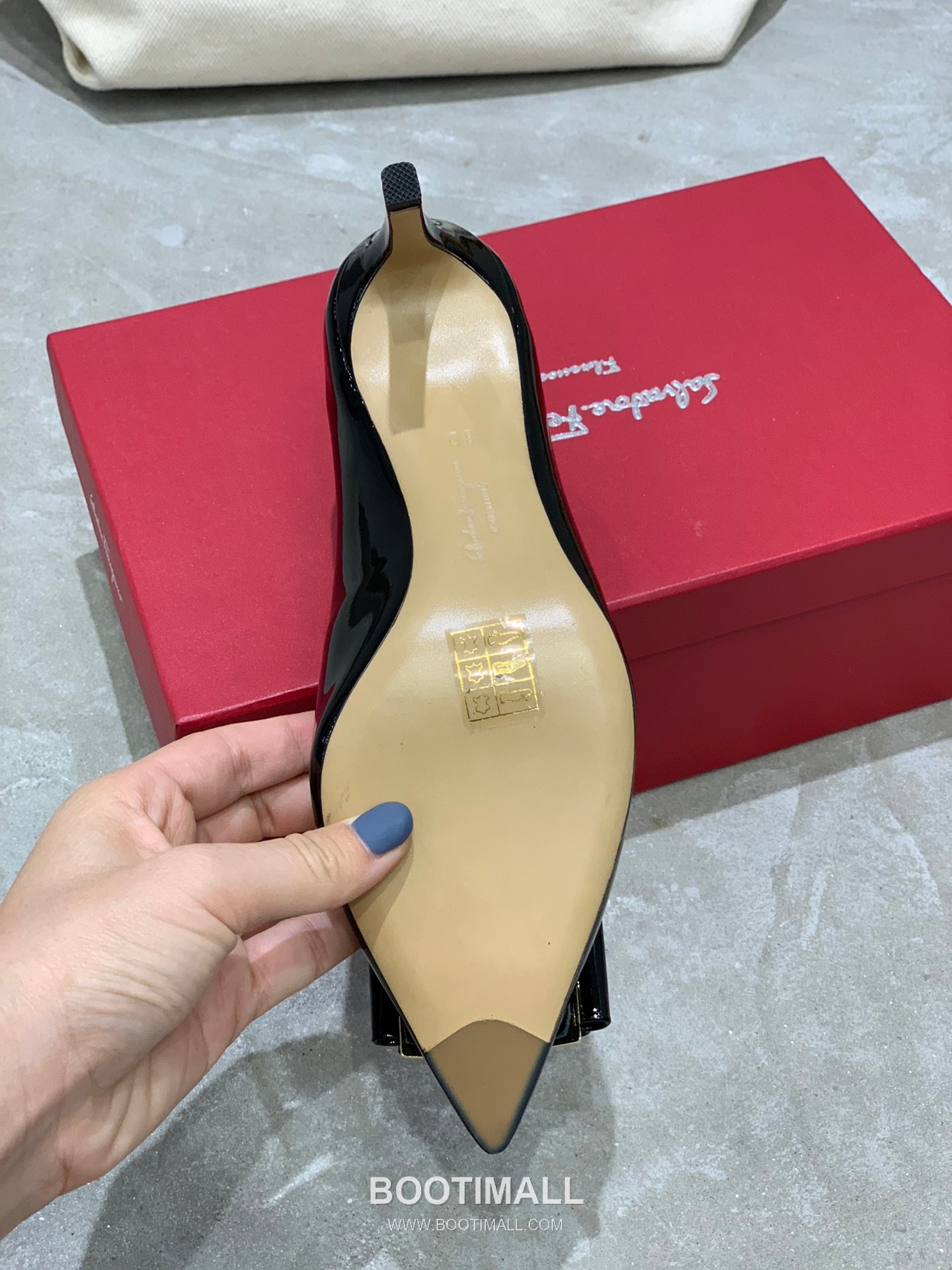 Salvatore Ferragamo Square Toe Calfskin Pump Heels 살바토레 페라가모 스퀘어 토 카프스킨 펌프스 힐 454039 7cm 9