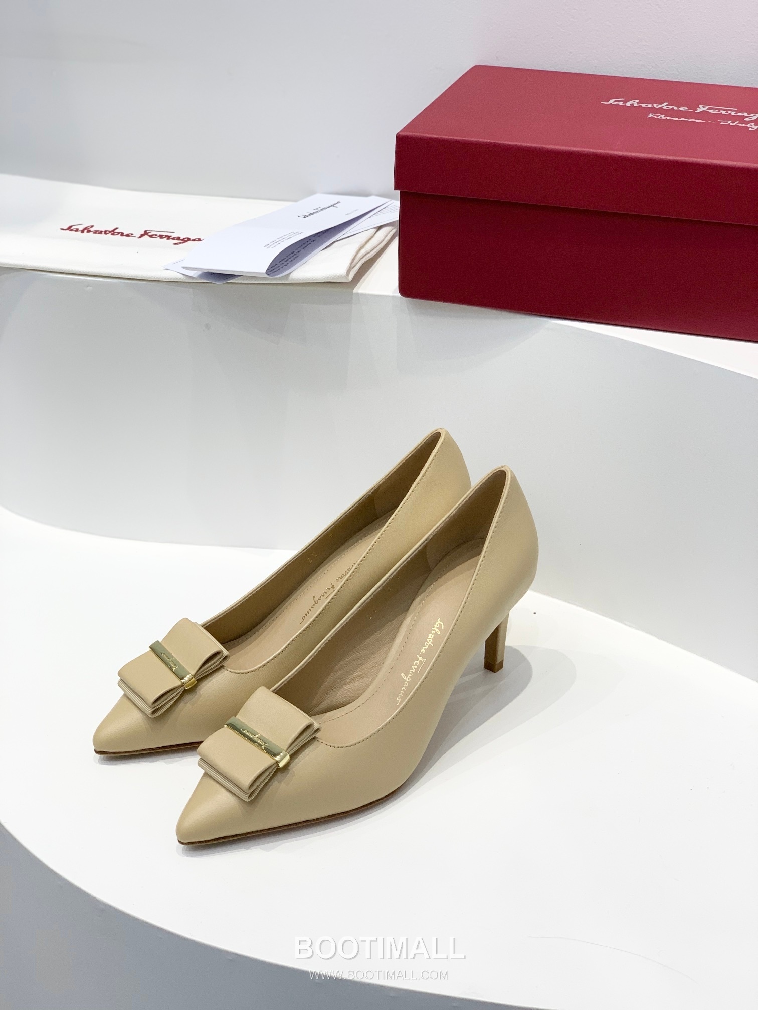 Salvatore Ferragamo Double Bow Pointed Toe Pump Heels 살바토레 페라가모 더블 리본 포인티드 토 펌프스 힐 504845 7cm 3