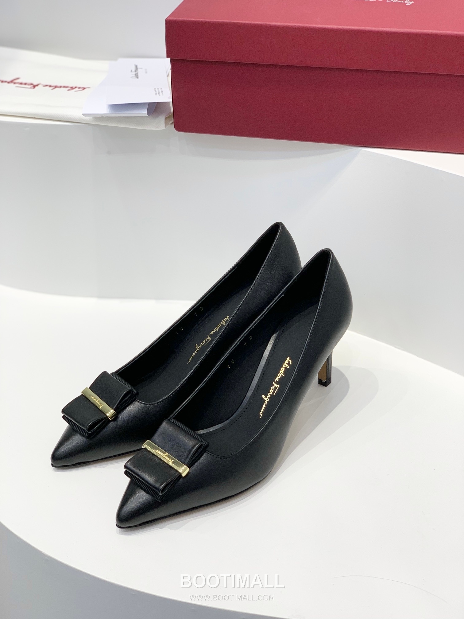 Salvatore Ferragamo Double Bow Pointed Toe Pump Heels 살바토레 페라가모 더블 리본 포인티드 토 펌프스 힐 504845 7cm 1