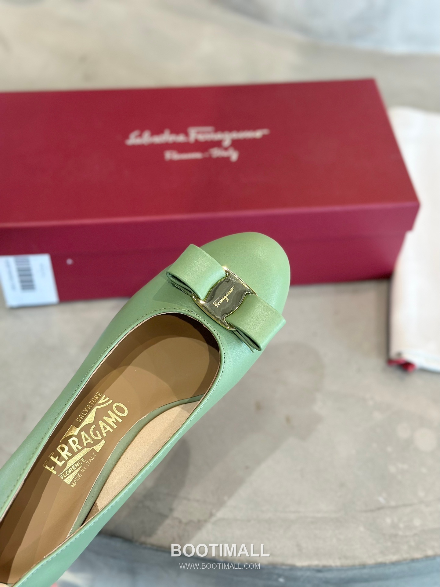 Salvatore Ferragamo Vara Bow Grosgrain Pump Heels 살바토레 페라가모 바라 리본 그로그랭 펌프스 힐 504845 7cm 8