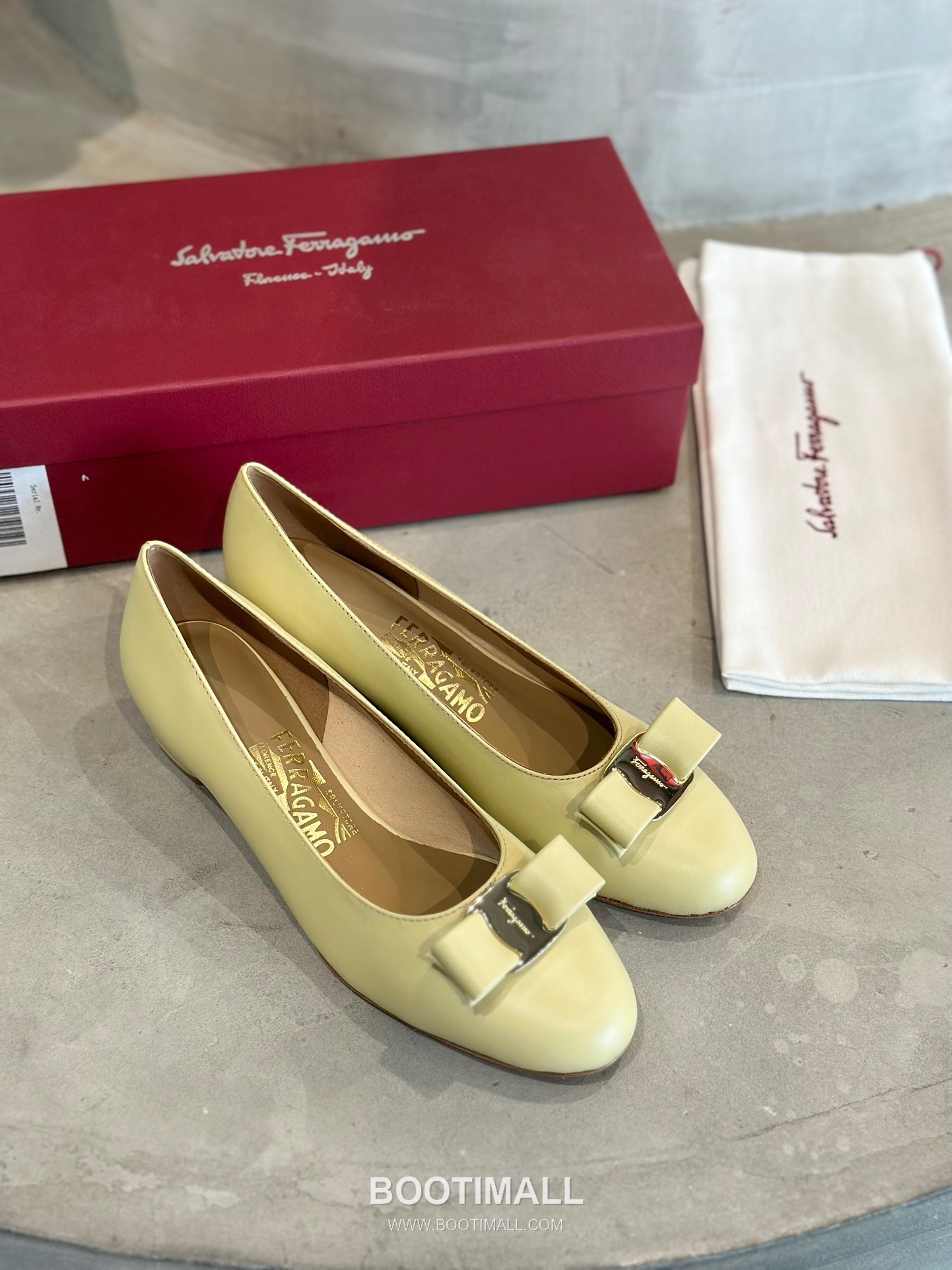 Salvatore Ferragamo Vara Bow Grosgrain Pump Heels 살바토레 페라가모 바라 리본 그로그랭 펌프스 힐 504845 7cm 6