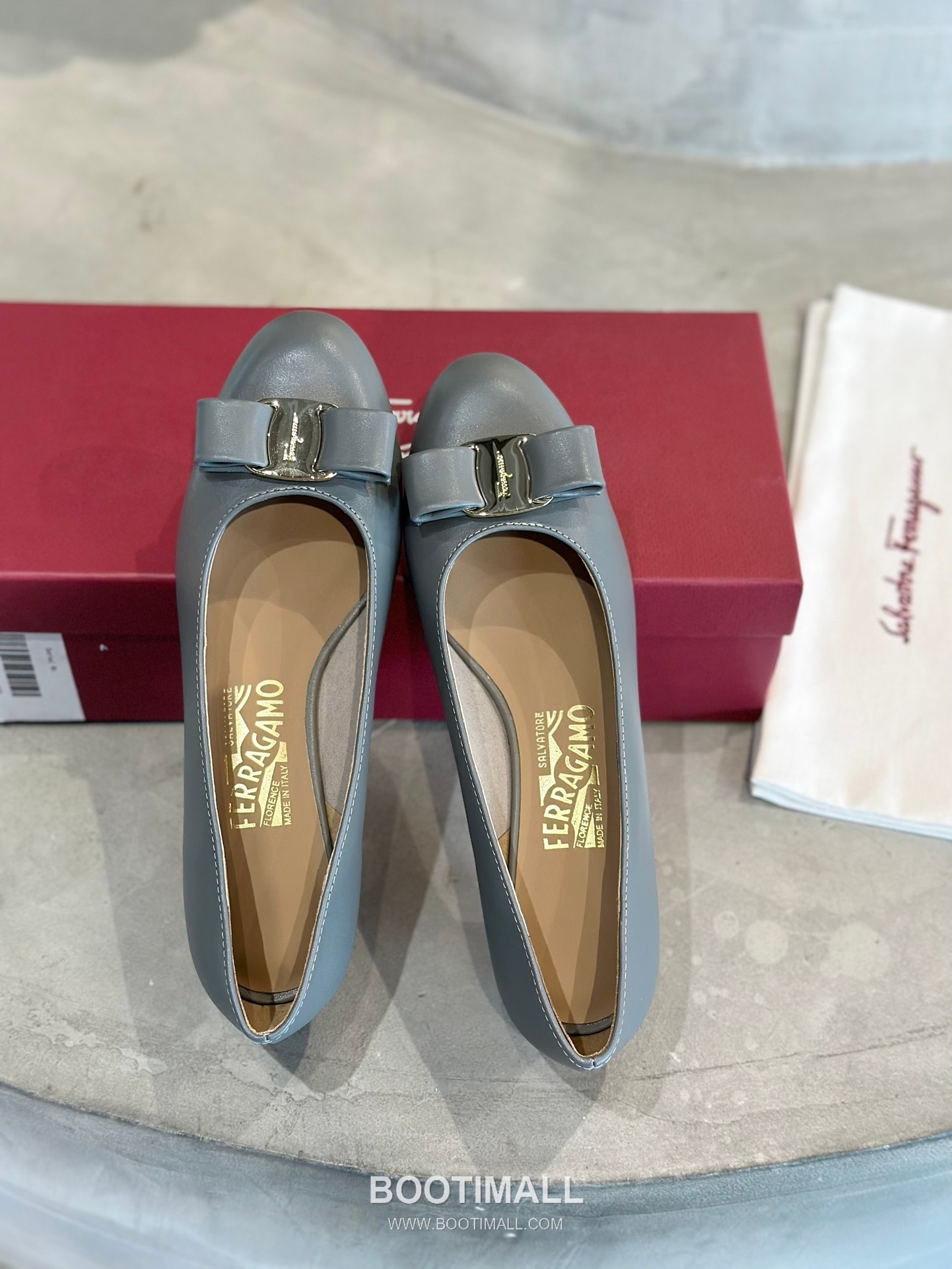 Salvatore Ferragamo Vara Bow Grosgrain Pump Heels 살바토레 페라가모 바라 리본 그로그랭 펌프스 힐 504845 7cm 1